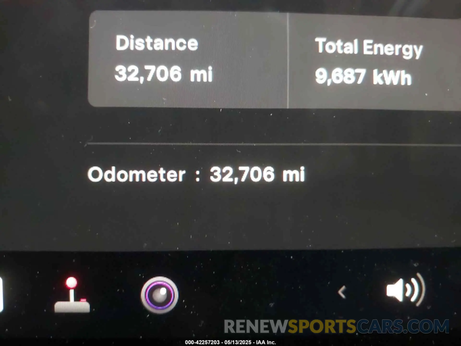 14 fotografías del automóvil dañado 7SAYGAEE2PF773382 TESLA MODEL Y 2023