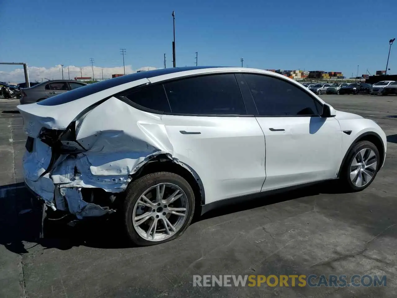 3 fotografías del automóvil dañado 7SAYGAEE3PF590055 TESLA MODEL Y 2023