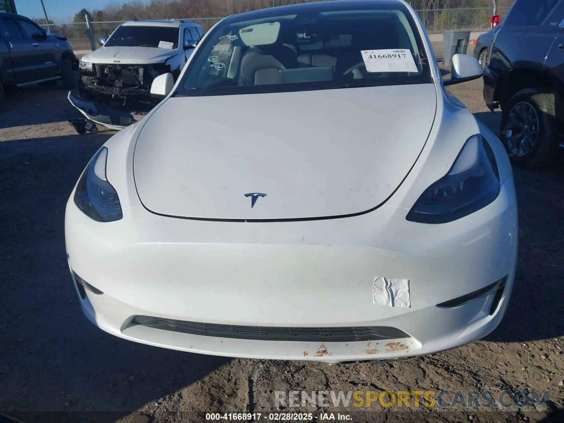 13 fotografías del automóvil dañado 7SAYGAEE3PF753657 TESLA MODEL Y 2023