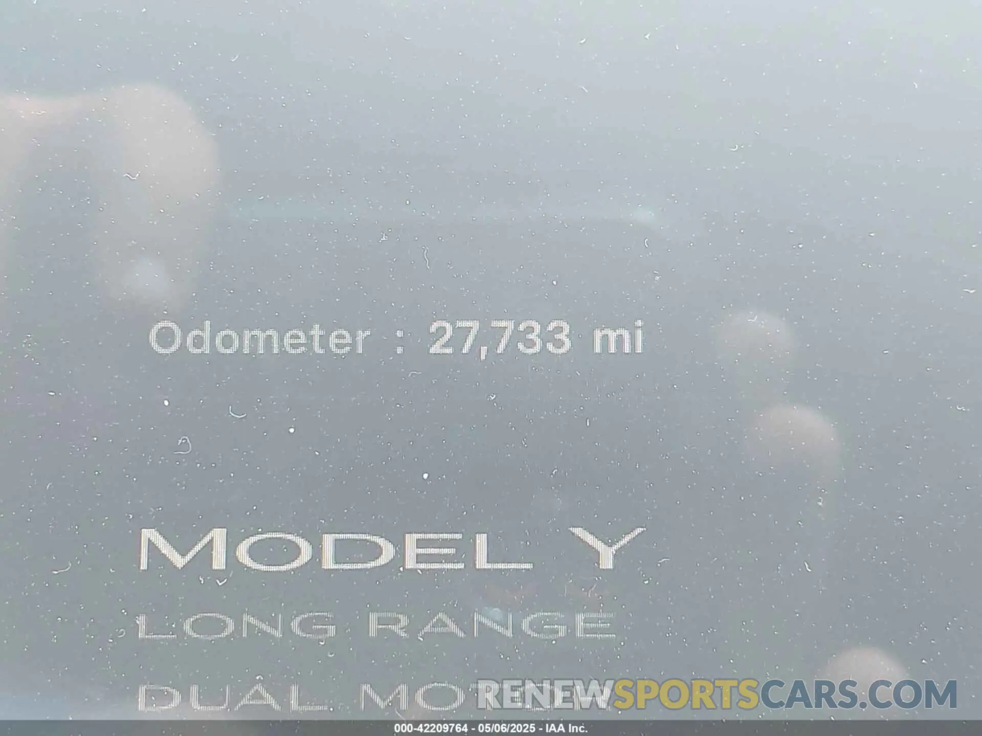 14 fotografías del automóvil dañado 7SAYGAEE3PF907784 TESLA MODEL Y 2023