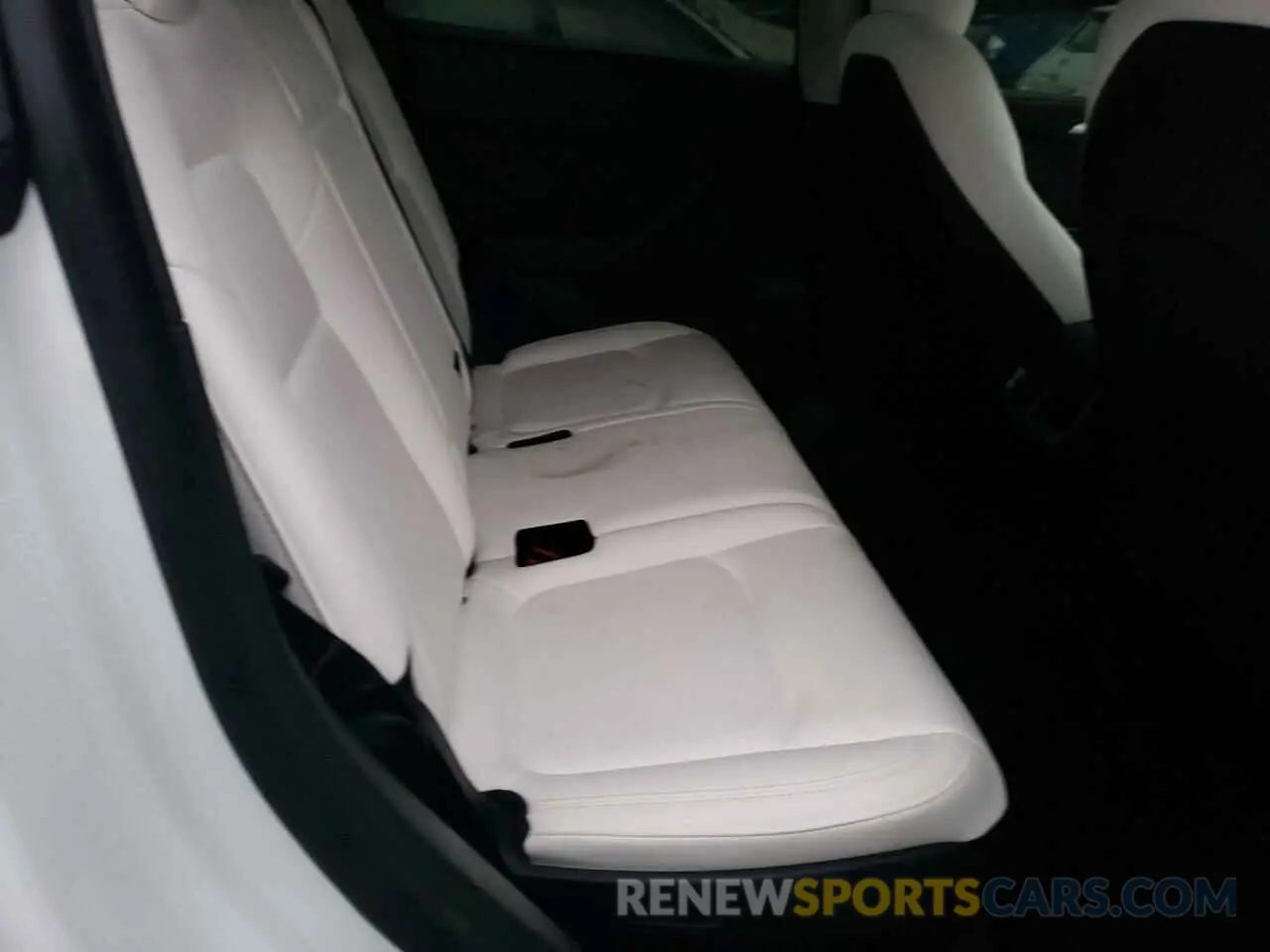 11 fotografías del automóvil dañado 7SAYGAEE4PF599993 TESLA MODEL Y 2023