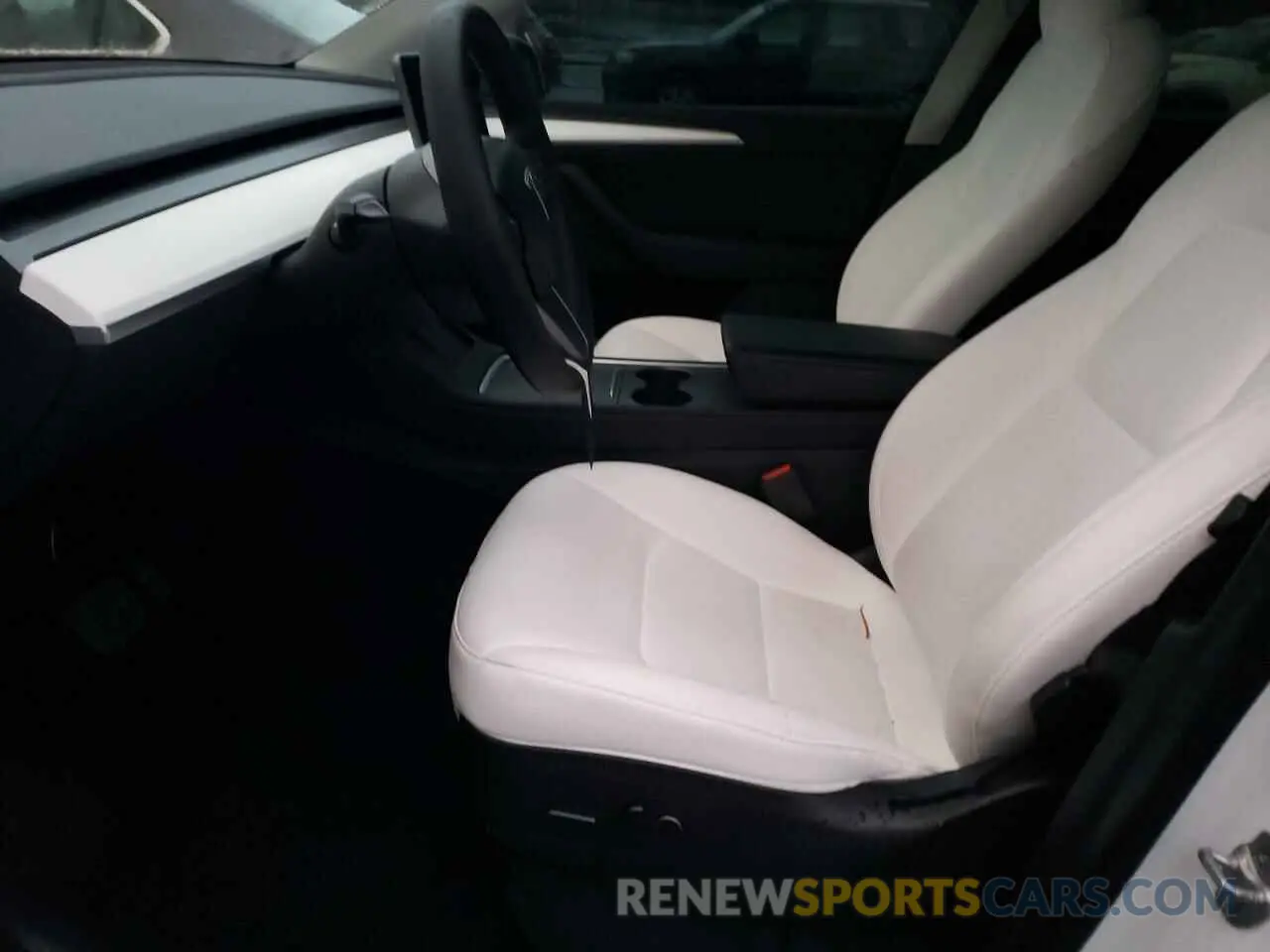 7 fotografías del automóvil dañado 7SAYGAEE4PF599993 TESLA MODEL Y 2023