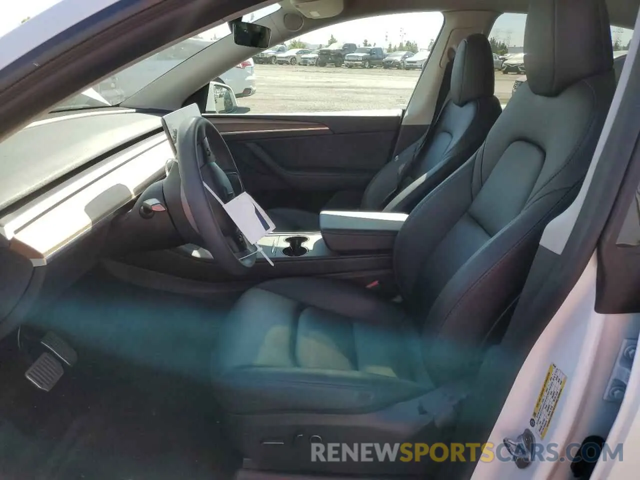 7 fotografías del automóvil dañado 7SAYGAEE4PF786487 TESLA MODEL Y 2023