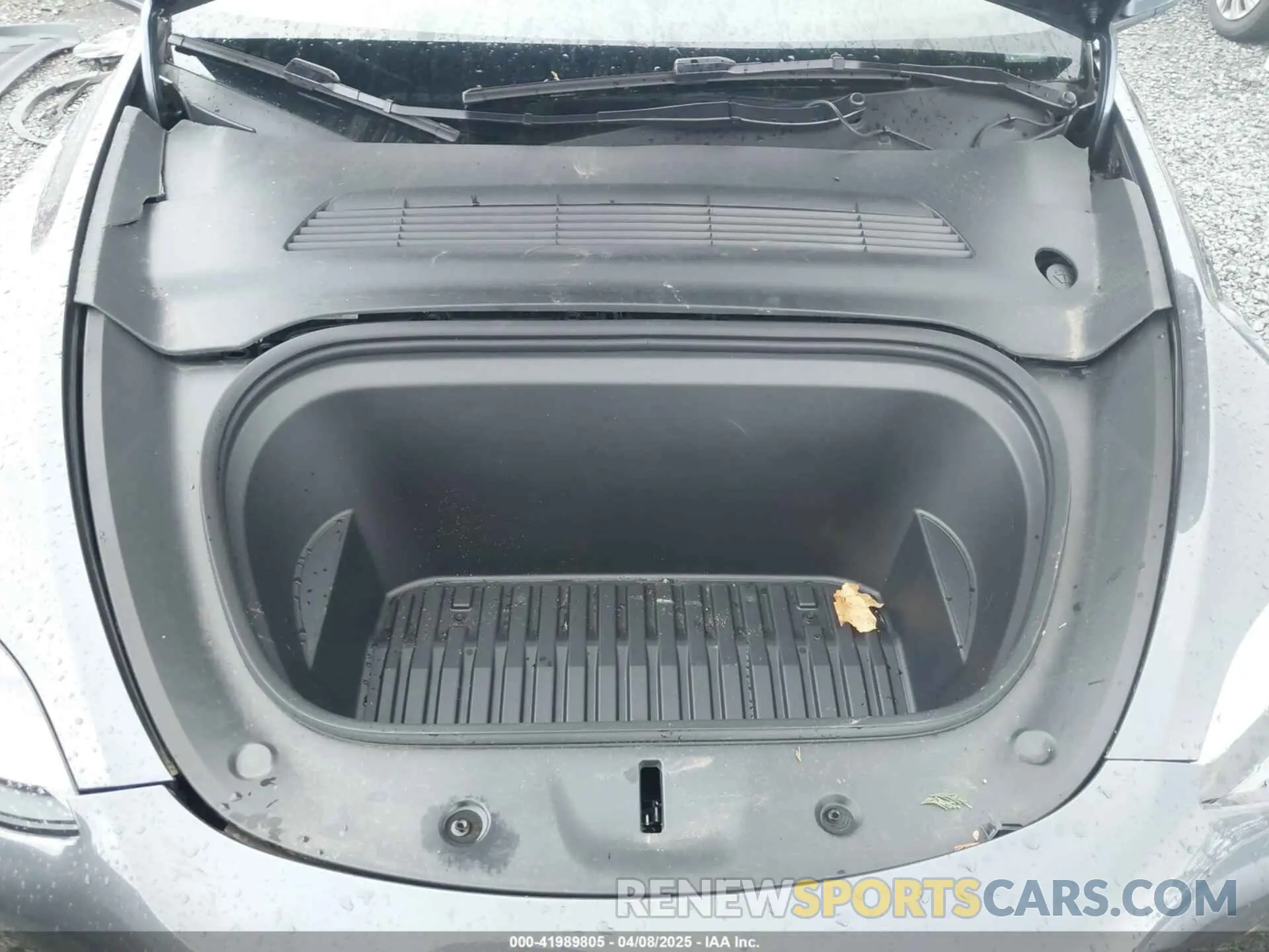 10 fotografías del automóvil dañado 7SAYGAEE4PF871281 TESLA MODEL Y 2023