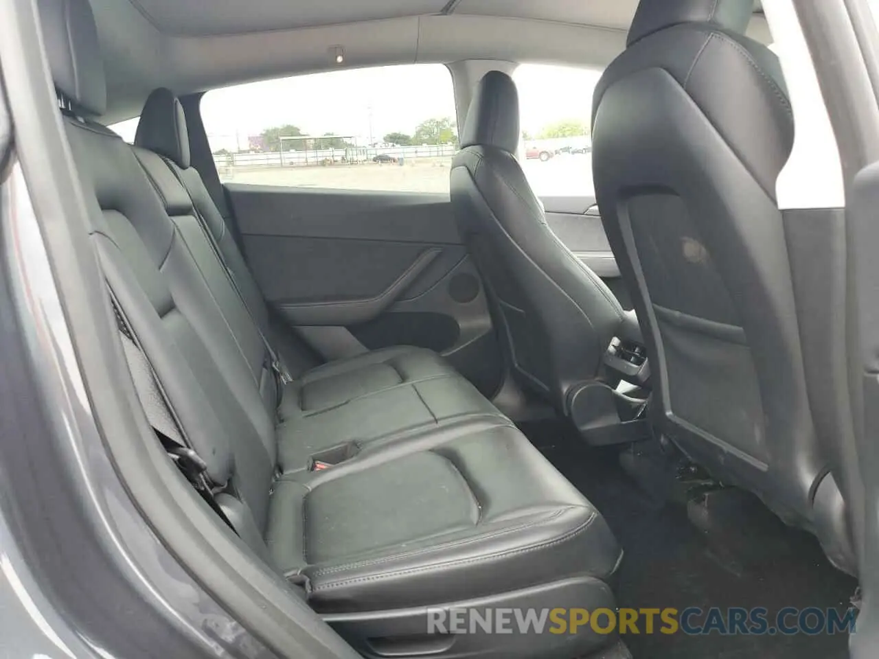 10 fotografías del automóvil dañado 7SAYGAEE4PF879736 TESLA MODEL Y 2023