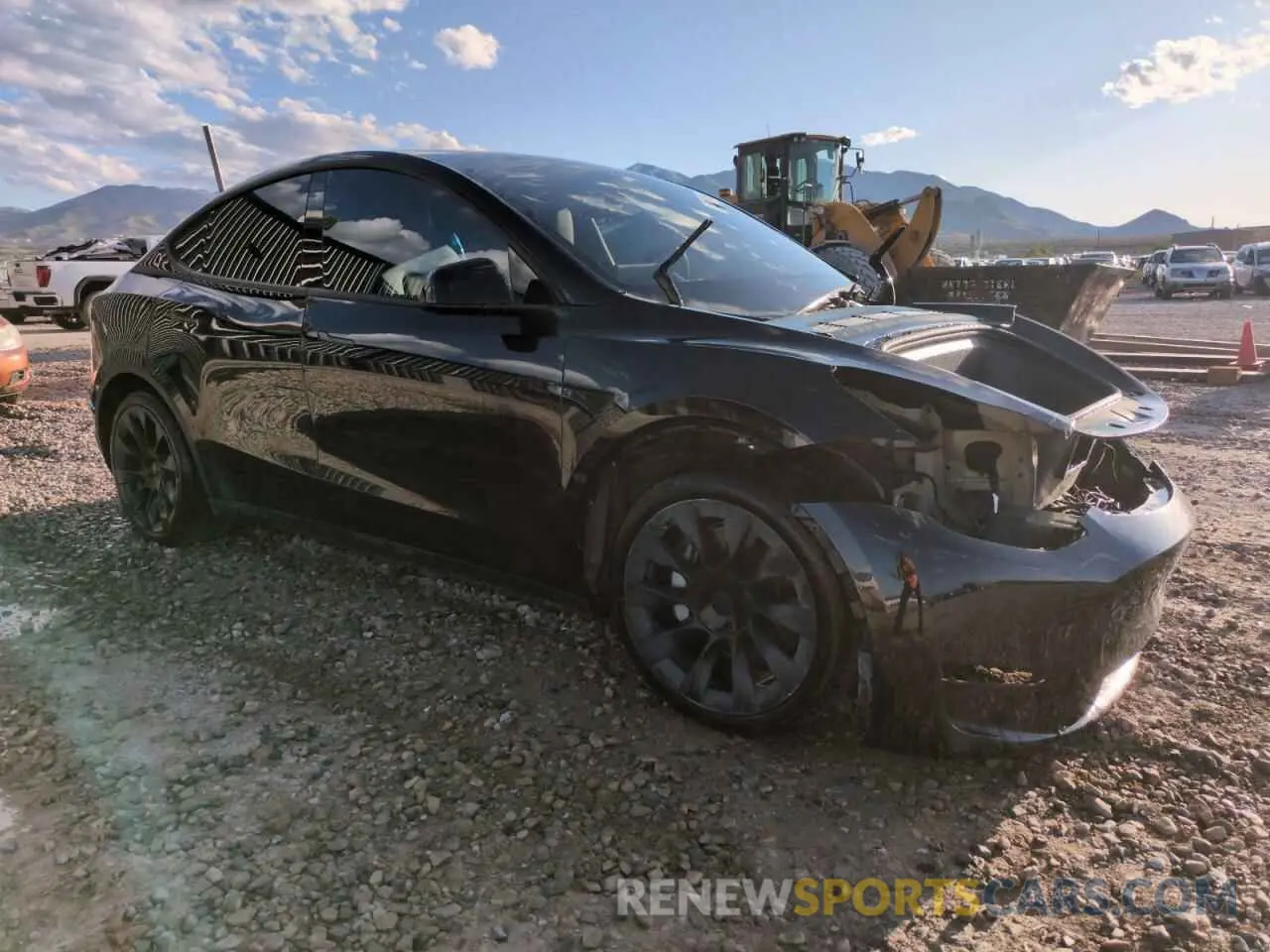 4 fotografías del automóvil dañado 7SAYGAEE5PF711801 TESLA MODEL Y 2023