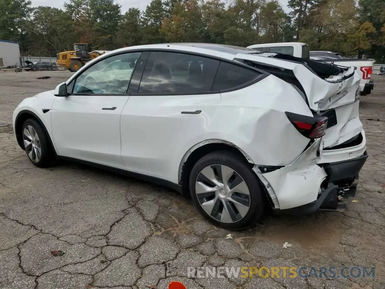 2 fotografías del automóvil dañado 7SAYGAEE5PF799717 TESLA MODEL Y 2023