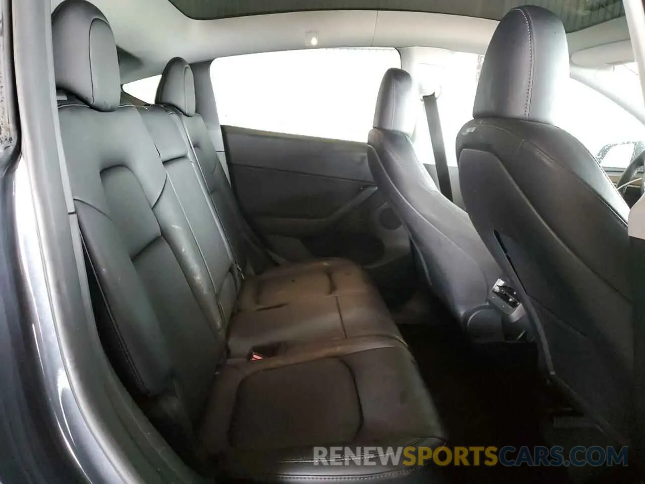11 fotografías del automóvil dañado 7SAYGAEE5PF838581 TESLA MODEL Y 2023