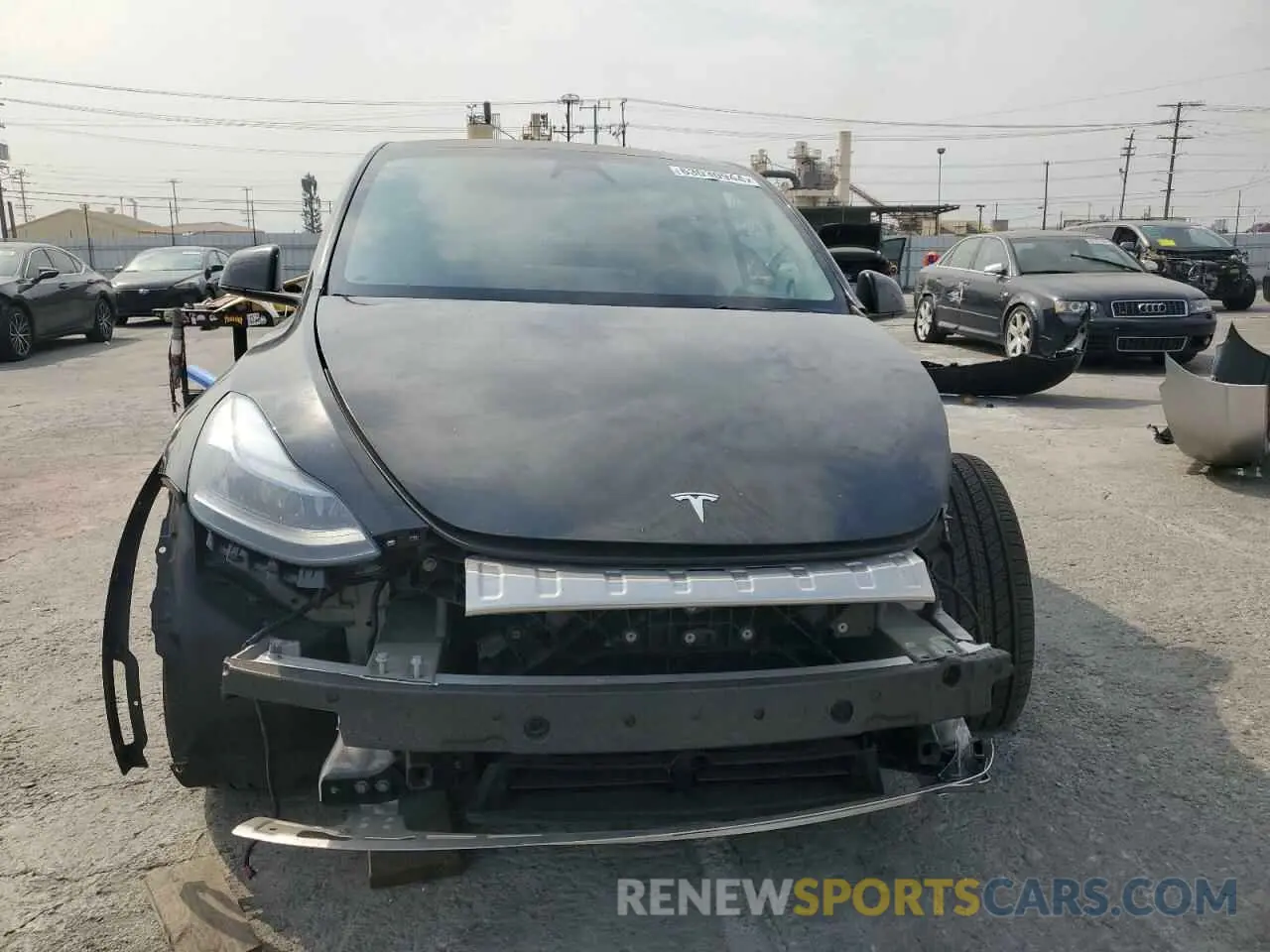 5 fotografías del automóvil dañado 7SAYGAEE5PF894603 TESLA MODEL Y 2023