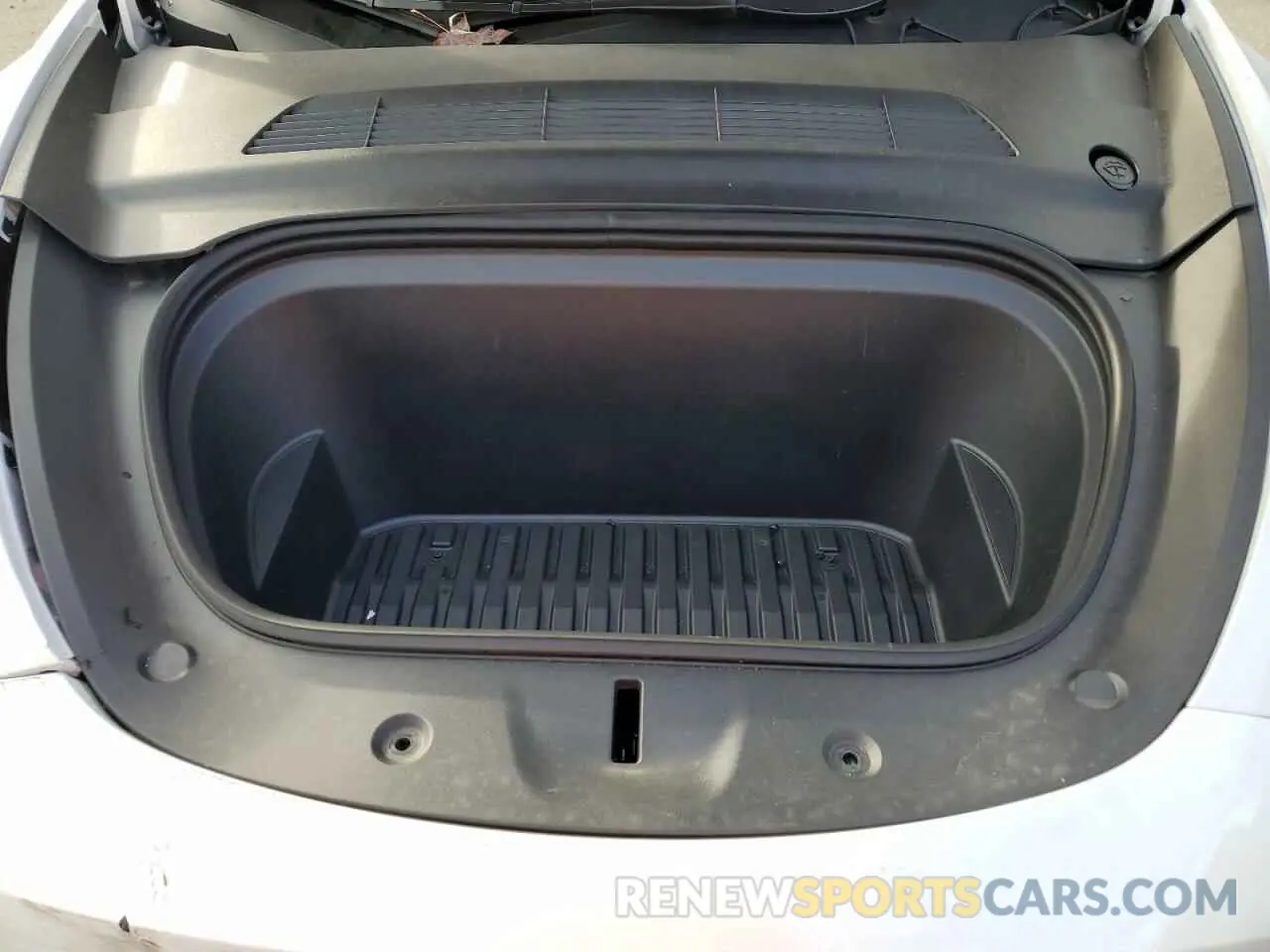 12 fotografías del automóvil dañado 7SAYGAEE6PF827170 TESLA MODEL Y 2023