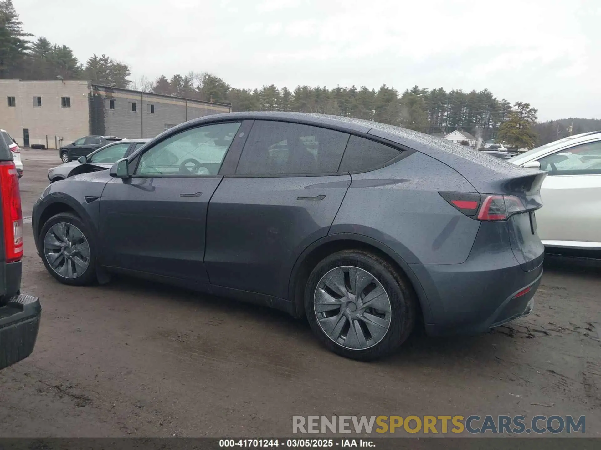 14 fotografías del automóvil dañado 7SAYGAEE6PF850027 TESLA MODEL Y 2023