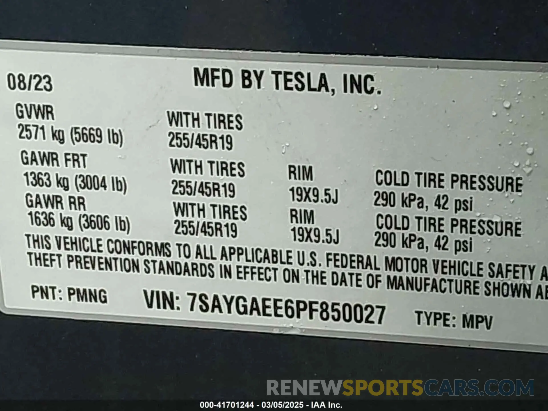 9 fotografías del automóvil dañado 7SAYGAEE6PF850027 TESLA MODEL Y 2023