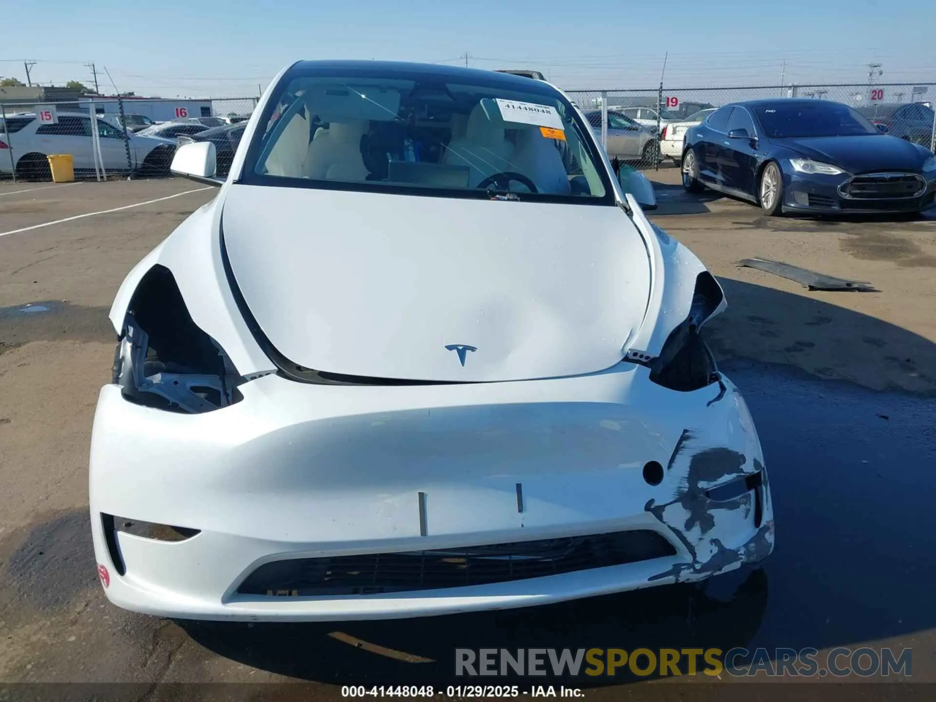 11 fotografías del automóvil dañado 7SAYGAEE6PF871072 TESLA MODEL Y 2023