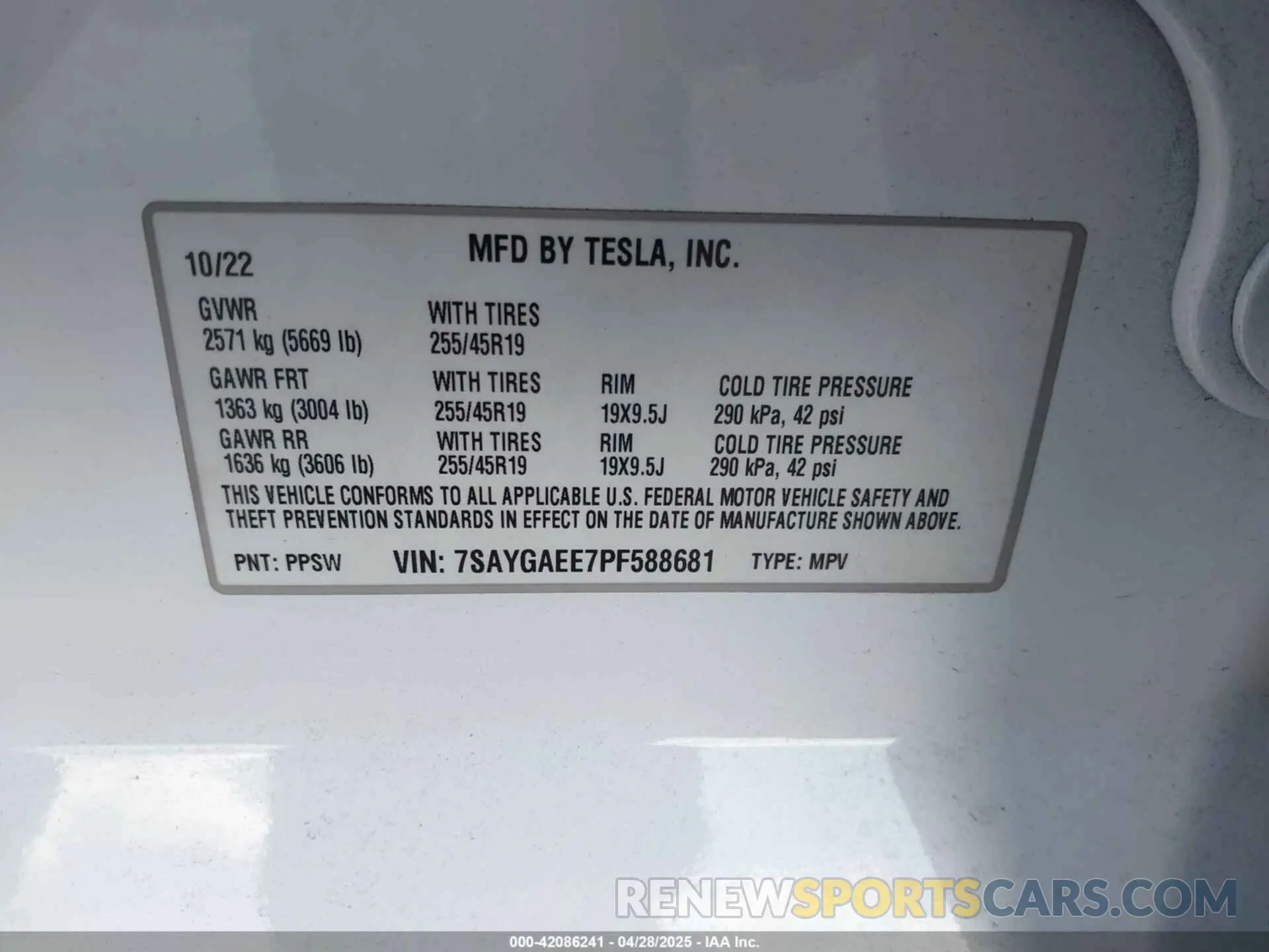 9 fotografías del automóvil dañado 7SAYGAEE7PF588681 TESLA MODEL Y 2023