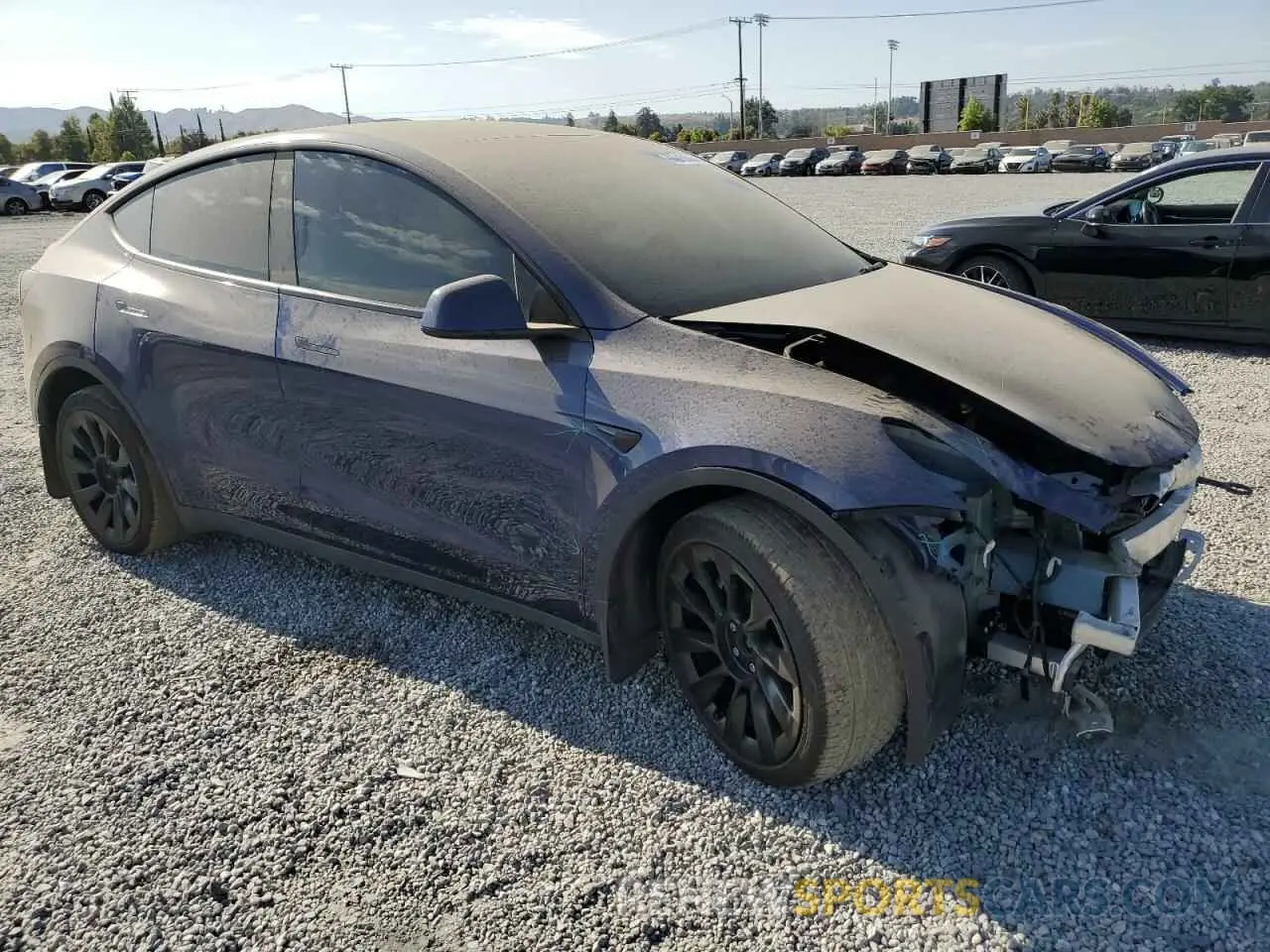 4 fotografías del automóvil dañado 7SAYGAEE7PF596165 TESLA MODEL Y 2023