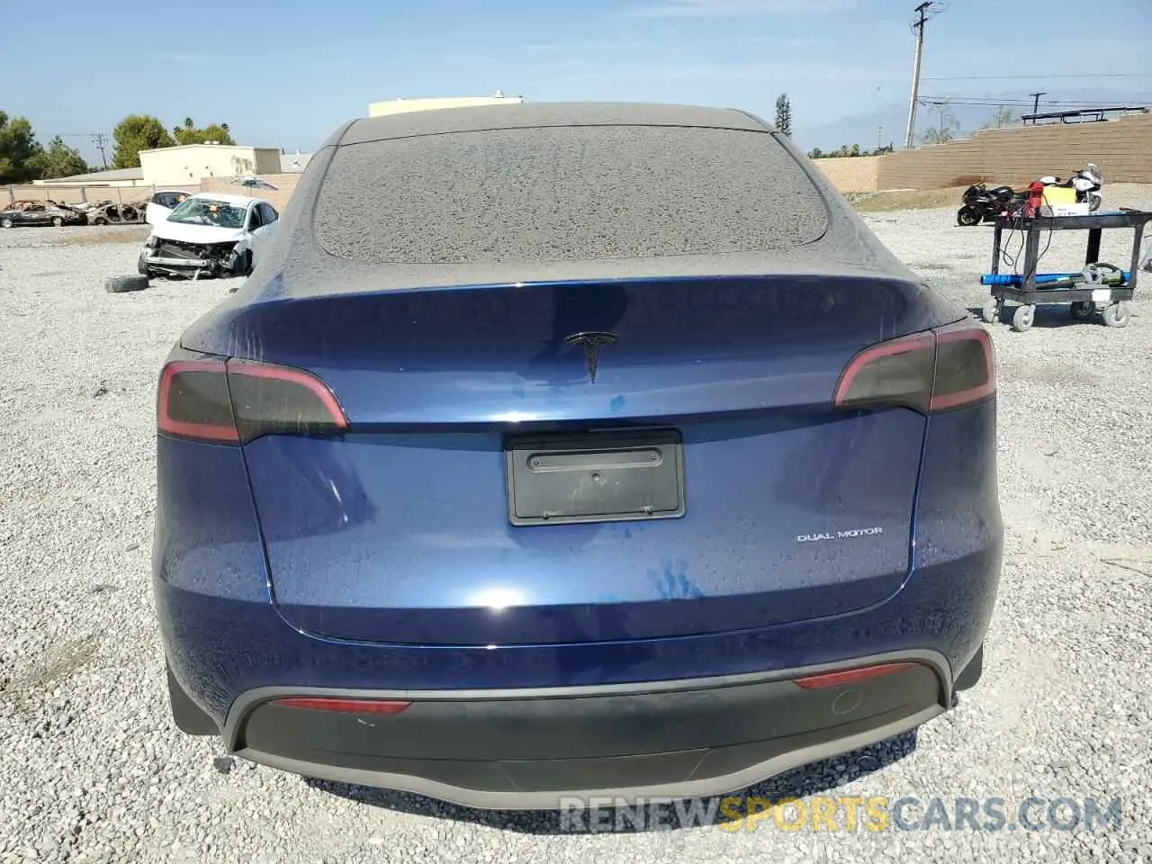 6 fotografías del automóvil dañado 7SAYGAEE7PF596165 TESLA MODEL Y 2023