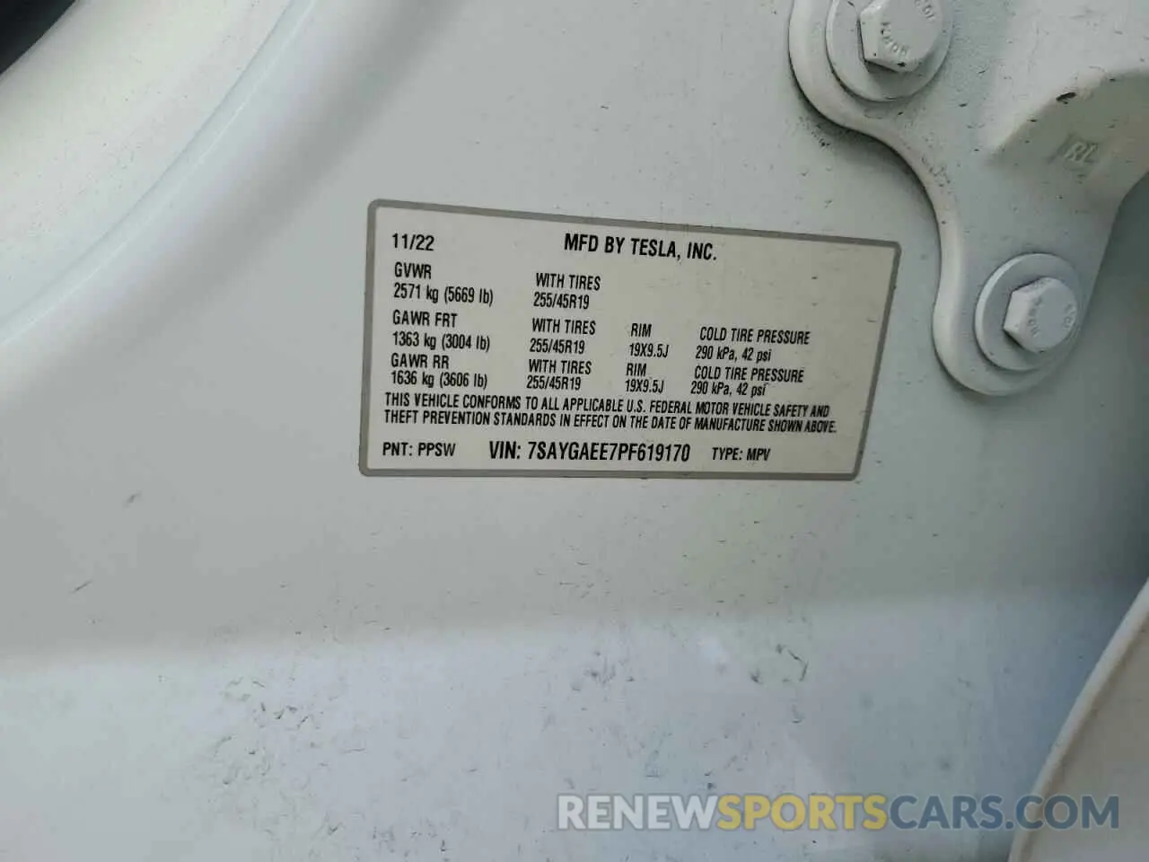 13 fotografías del automóvil dañado 7SAYGAEE7PF619170 TESLA MODEL Y 2023
