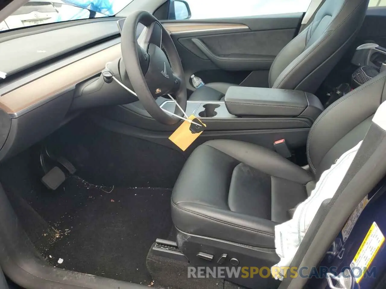 7 fotografías del automóvil dañado 7SAYGAEE7PF824973 TESLA MODEL Y 2023