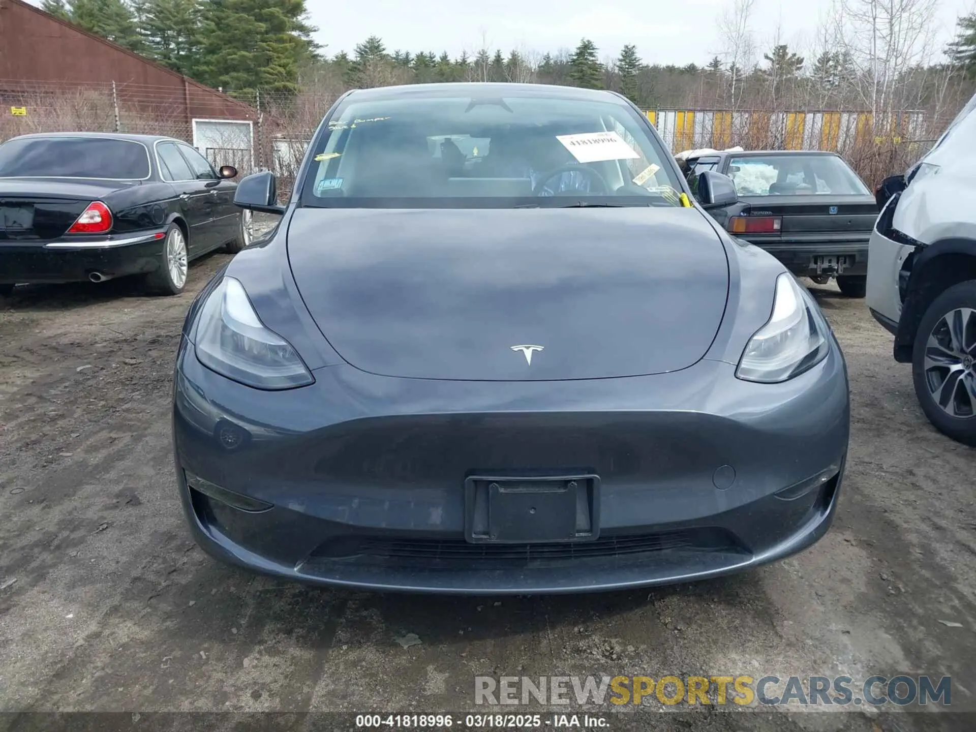 13 fotografías del automóvil dañado 7SAYGAEE7PF963324 TESLA MODEL Y 2023