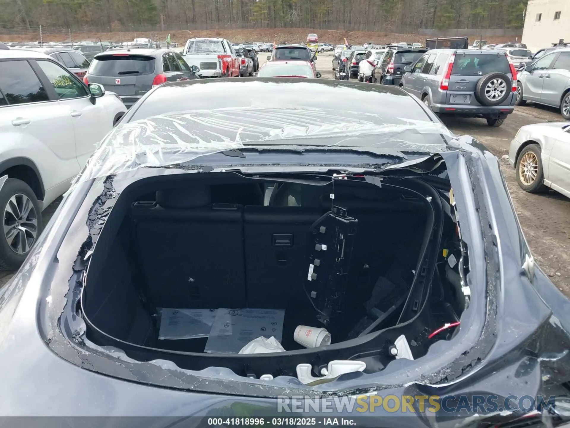 21 fotografías del automóvil dañado 7SAYGAEE7PF963324 TESLA MODEL Y 2023