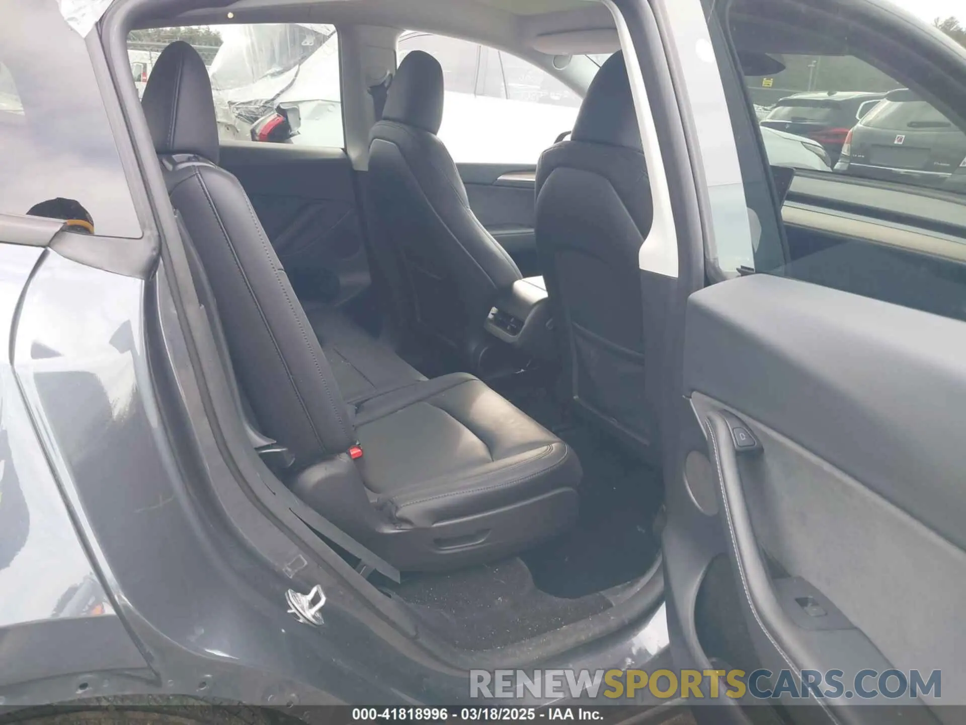 8 fotografías del automóvil dañado 7SAYGAEE7PF963324 TESLA MODEL Y 2023