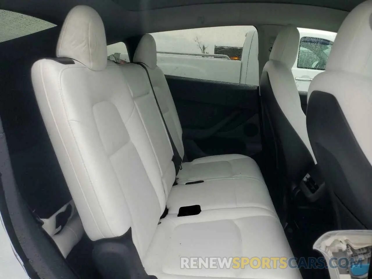 11 fotografías del automóvil dañado 7SAYGAEE8PF599740 TESLA MODEL Y 2023