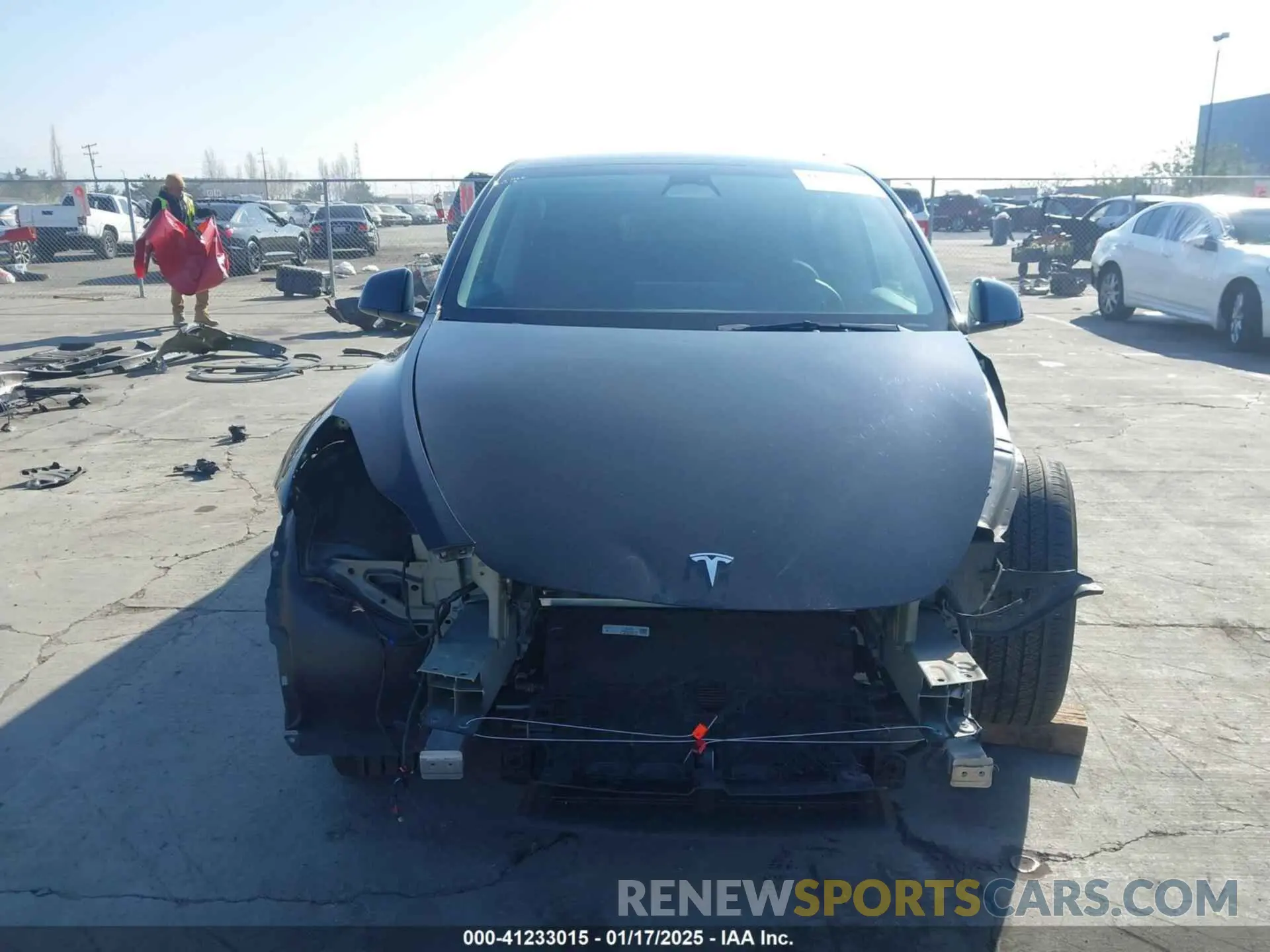 13 fotografías del automóvil dañado 7SAYGAEE8PF633854 TESLA MODEL Y 2023
