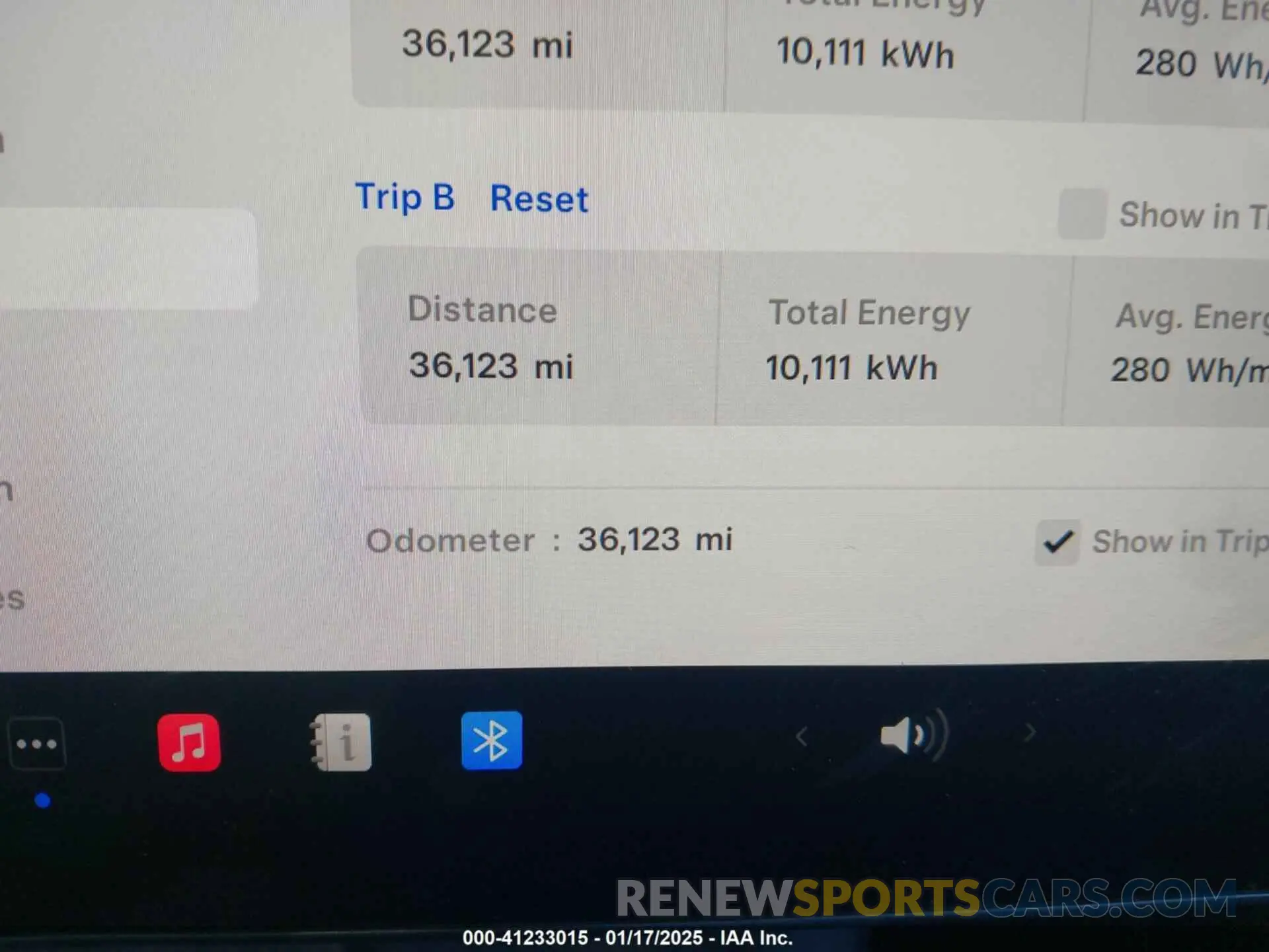 7 fotografías del automóvil dañado 7SAYGAEE8PF633854 TESLA MODEL Y 2023