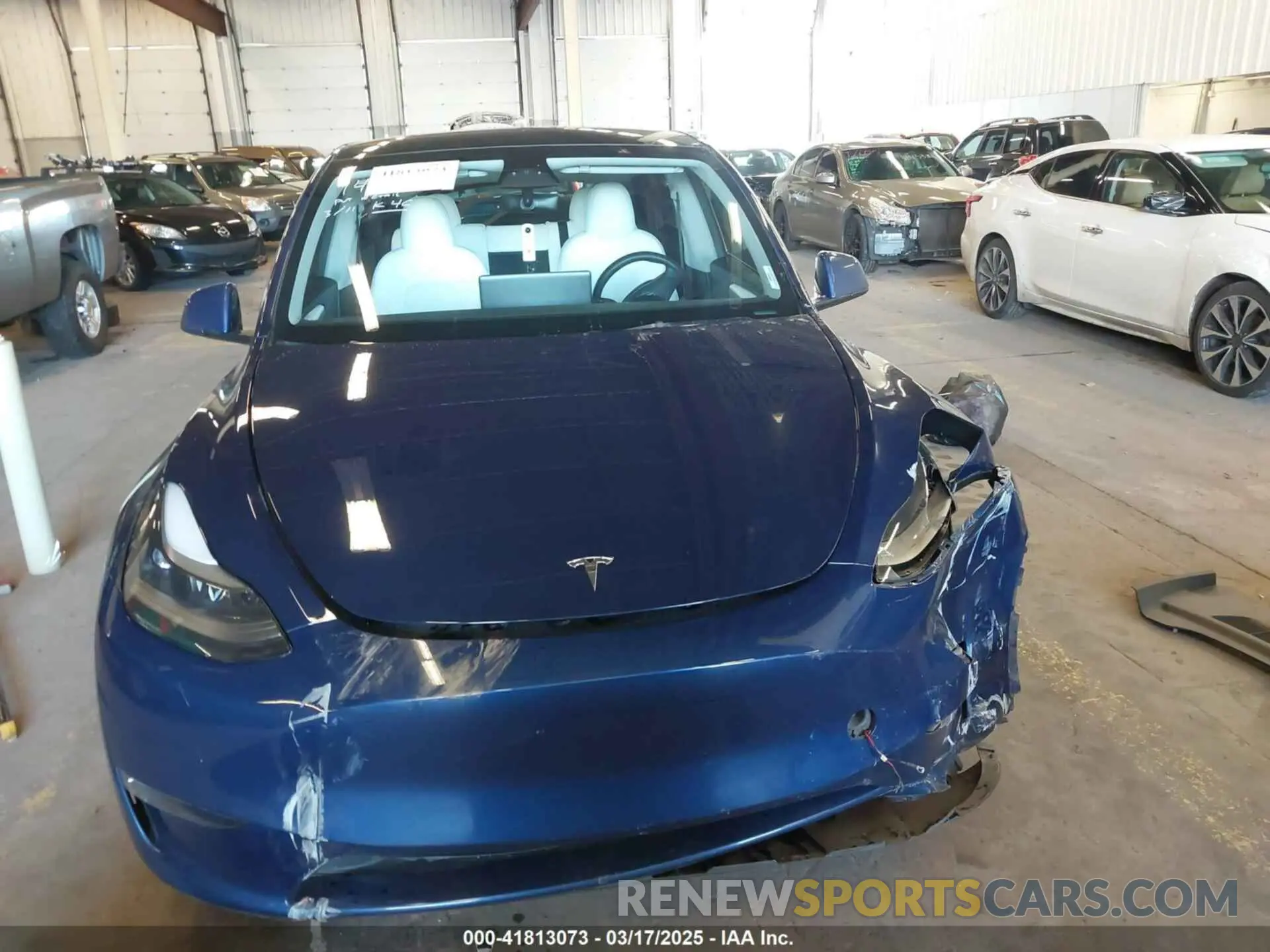 13 fotografías del automóvil dañado 7SAYGAEE8PF661220 TESLA MODEL Y 2023