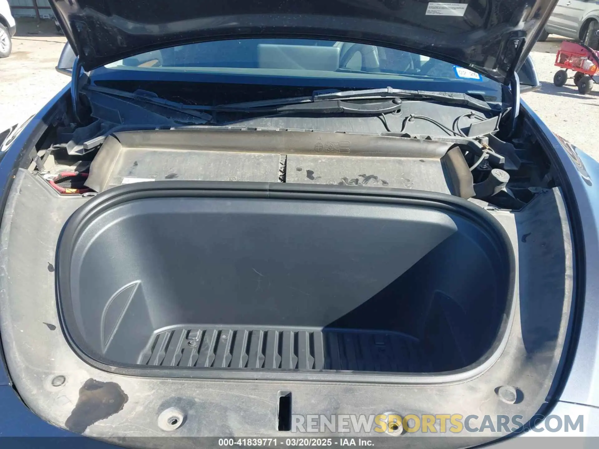 10 fotografías del automóvil dañado 7SAYGAEE8PF667728 TESLA MODEL Y 2023