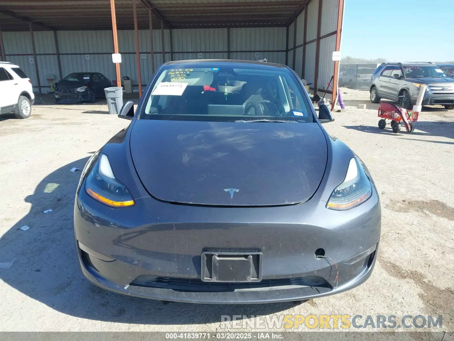 11 fotografías del automóvil dañado 7SAYGAEE8PF667728 TESLA MODEL Y 2023