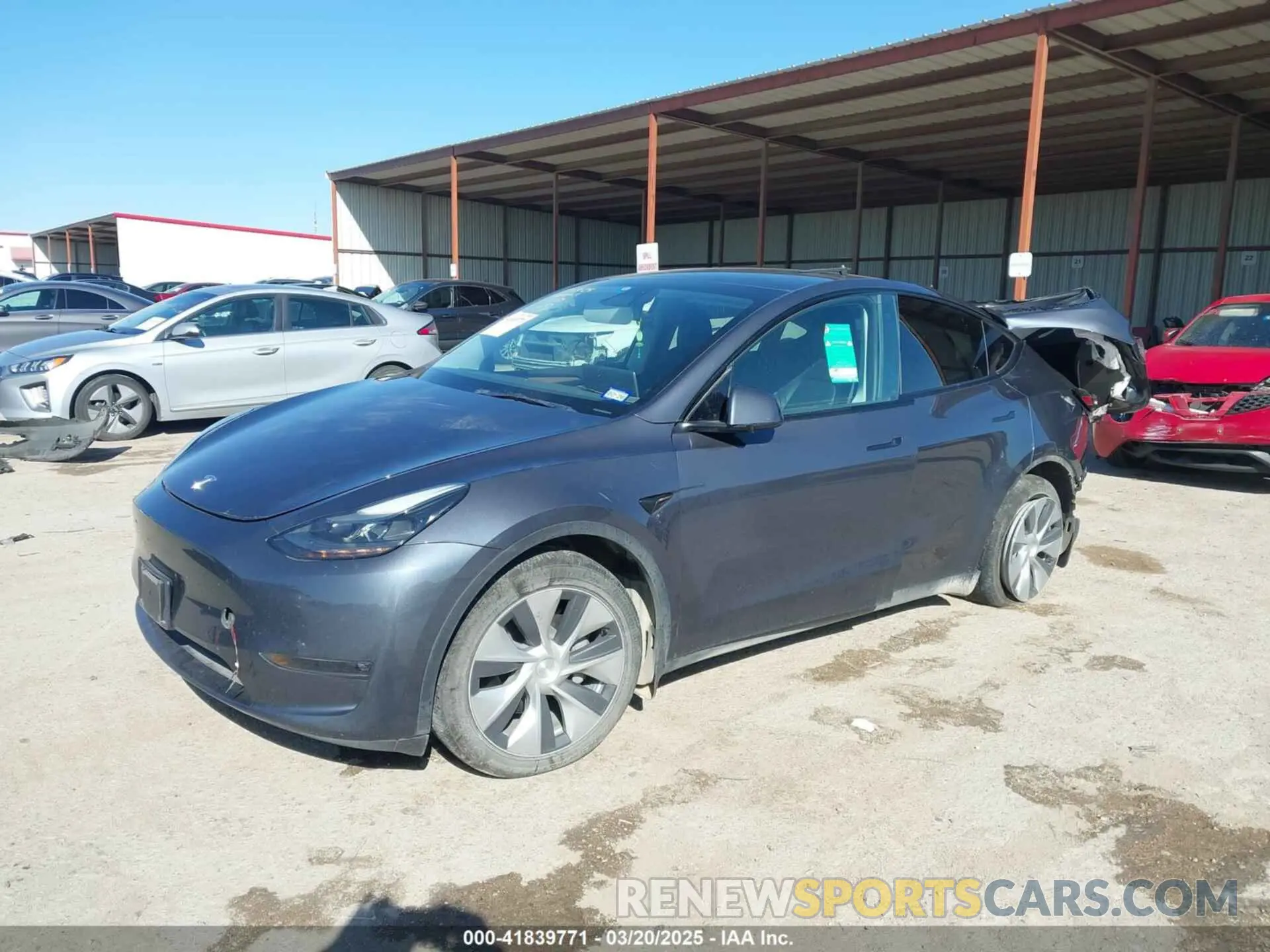 2 fotografías del automóvil dañado 7SAYGAEE8PF667728 TESLA MODEL Y 2023