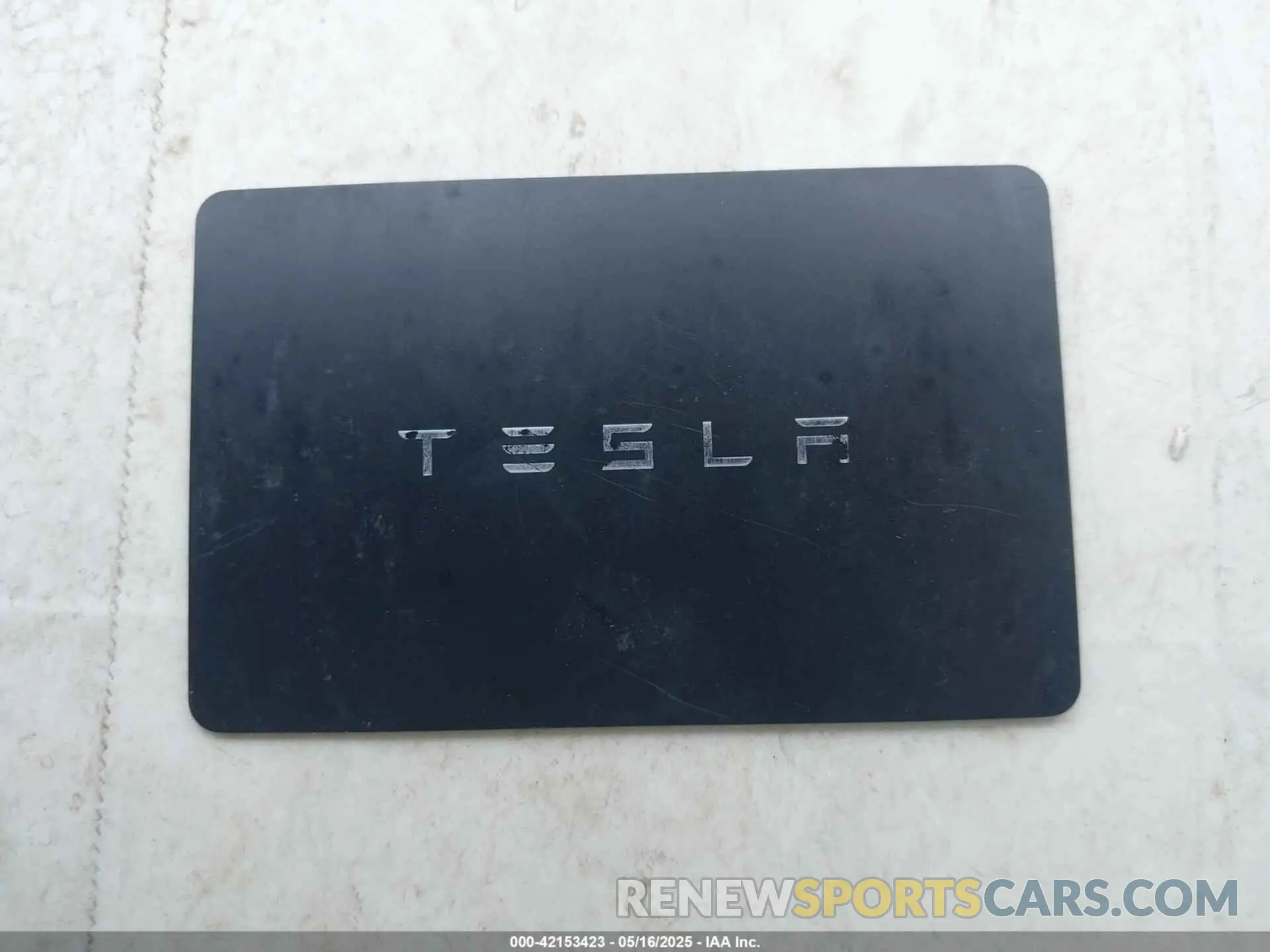 11 fotografías del automóvil dañado 7SAYGAEE8PF809009 TESLA MODEL Y 2023