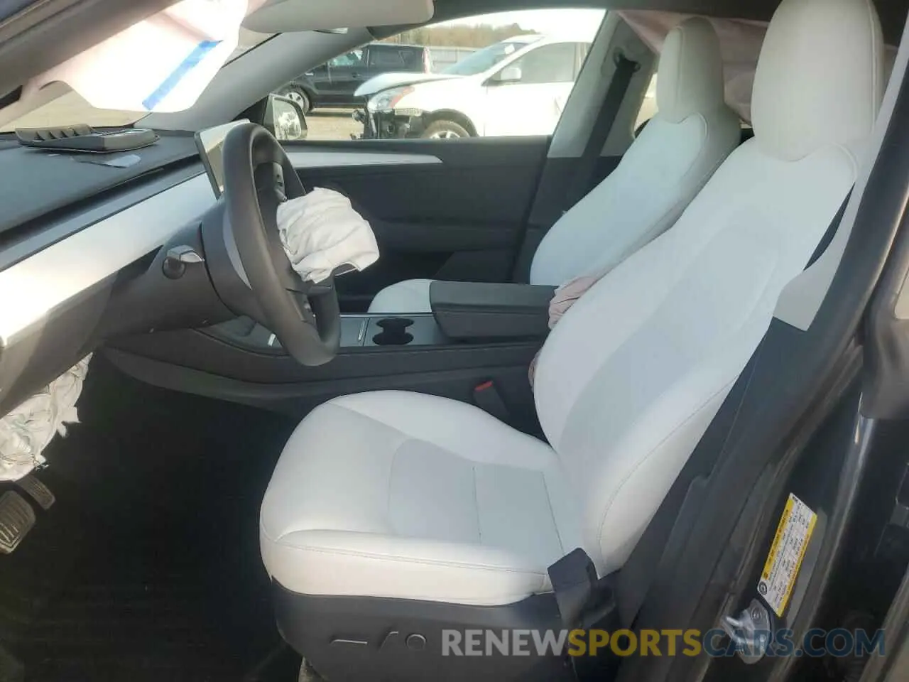 7 fotografías del automóvil dañado 7SAYGAEE8PF902046 TESLA MODEL Y 2023