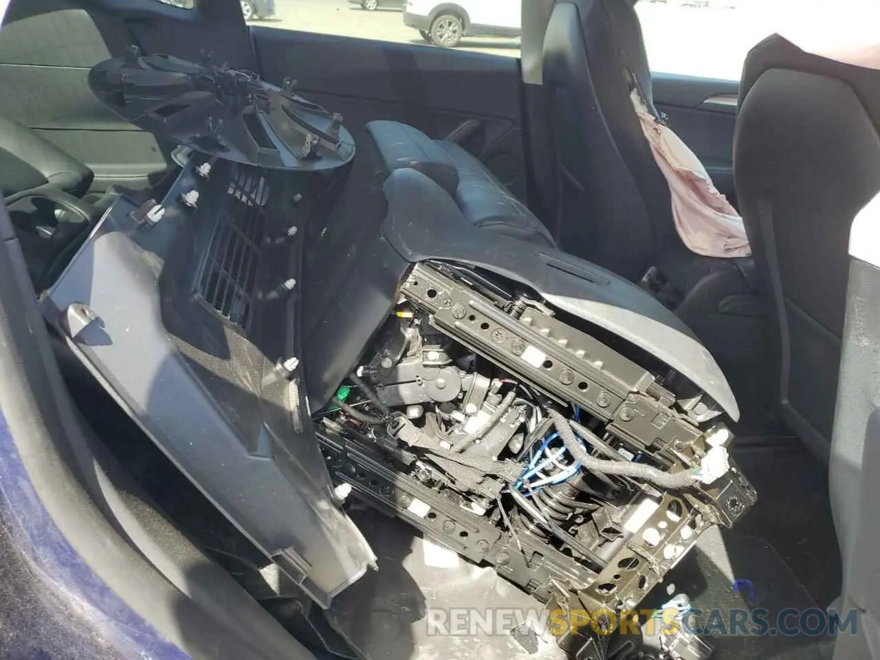 10 fotografías del automóvil dañado 7SAYGAEE8PF927092 TESLA MODEL Y 2023