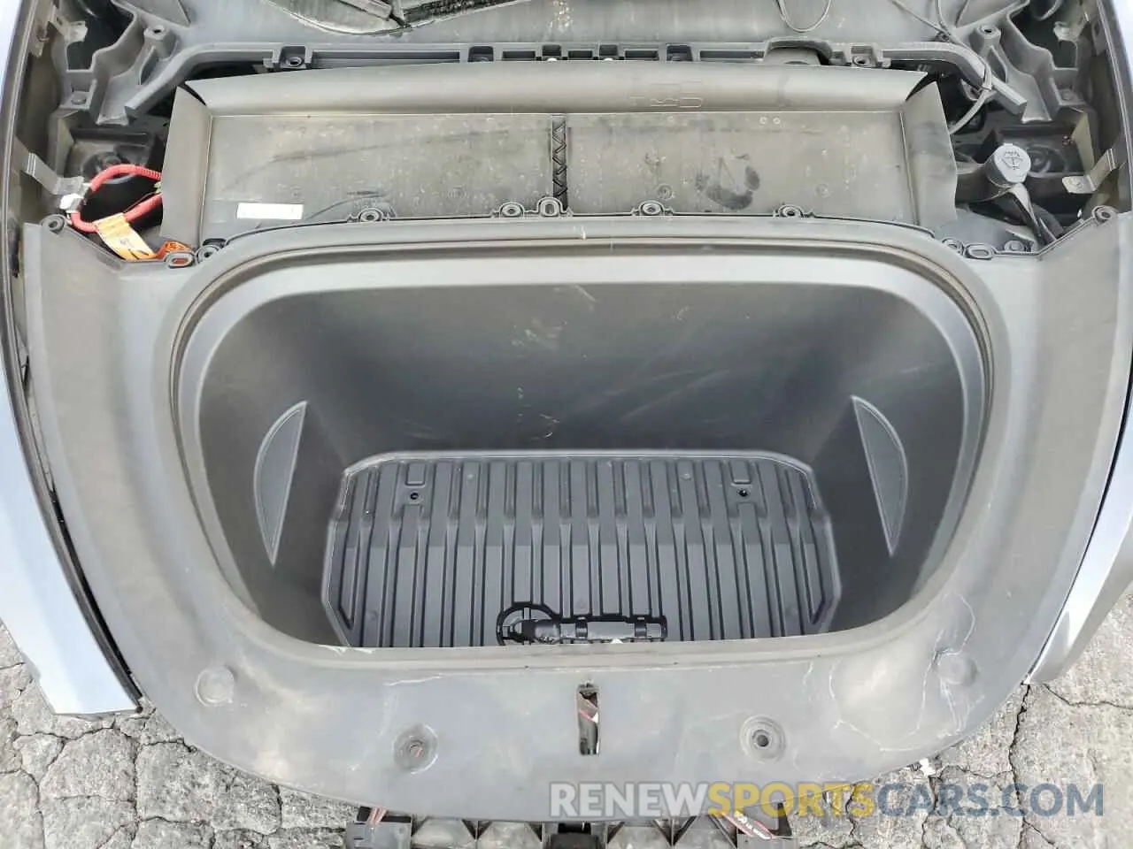 12 fotografías del automóvil dañado 7SAYGAEE8PF980052 TESLA MODEL Y 2023