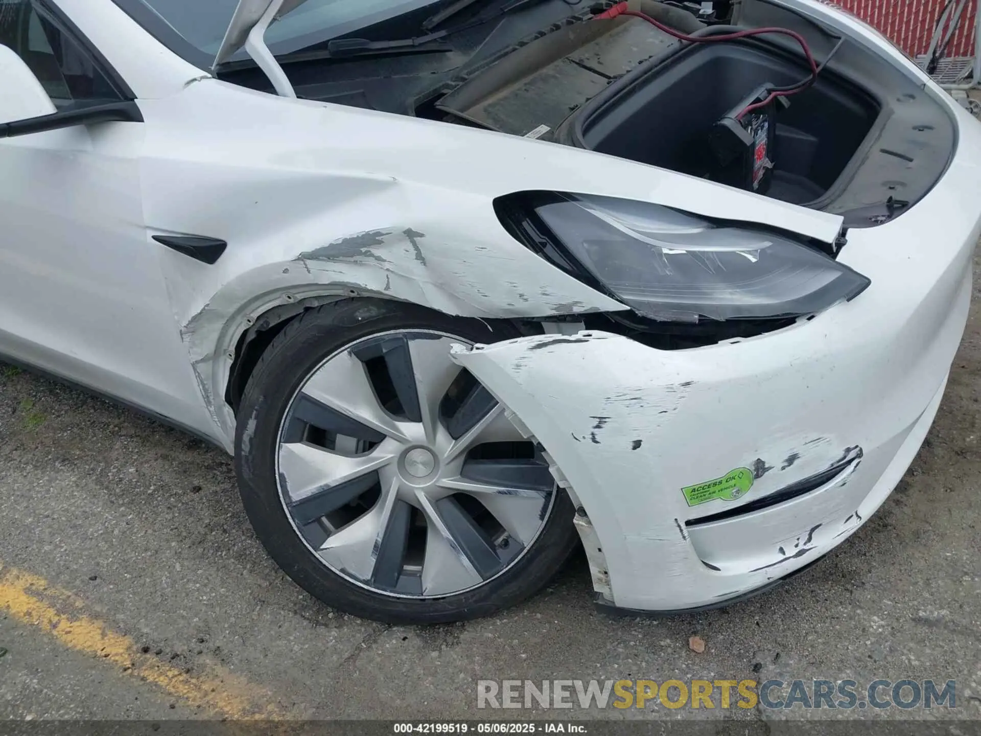 19 fotografías del automóvil dañado 7SAYGAEE9PF702910 TESLA MODEL Y 2023