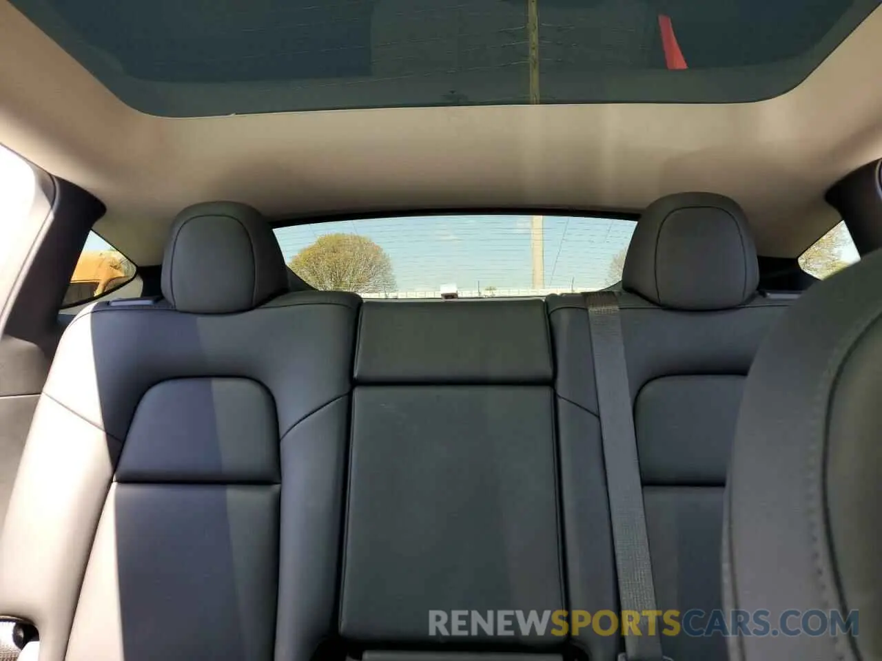 10 fotografías del automóvil dañado 7SAYGAEE9PF709792 TESLA MODEL Y 2023