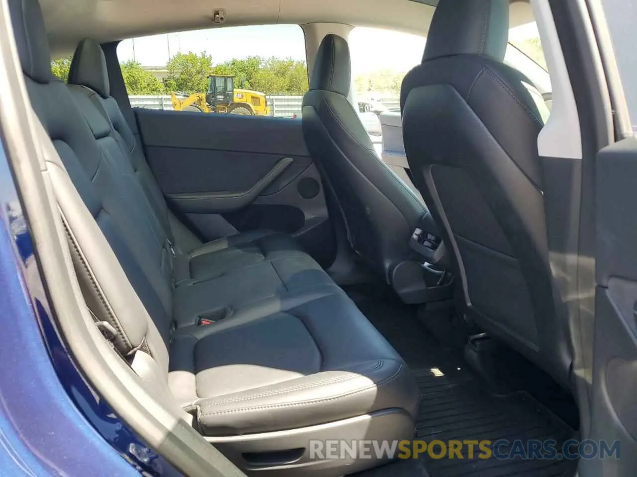 11 fotografías del automóvil dañado 7SAYGAEE9PF709792 TESLA MODEL Y 2023