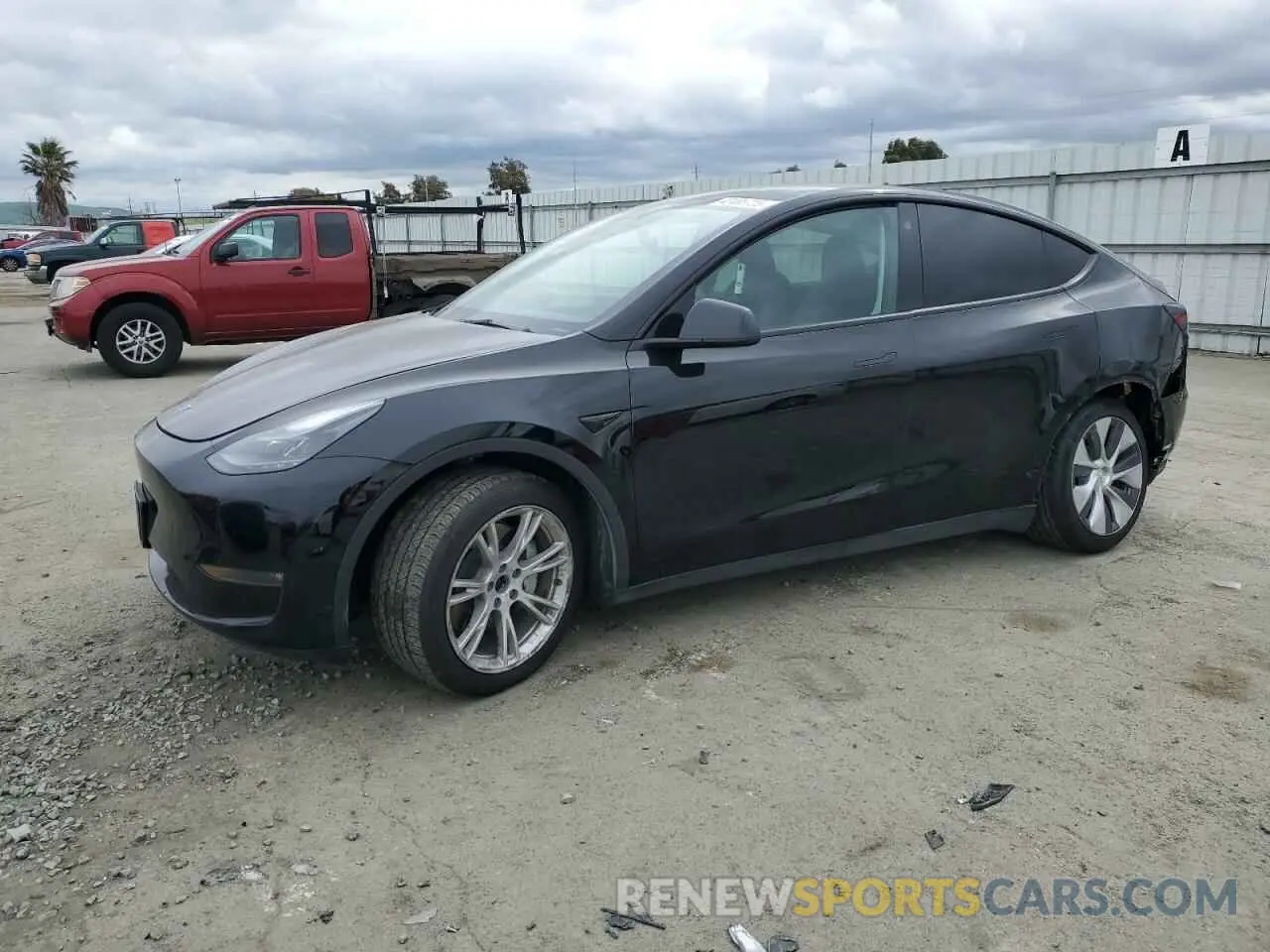 1 fotografías del automóvil dañado 7SAYGAEE9PF716323 TESLA MODEL Y 2023