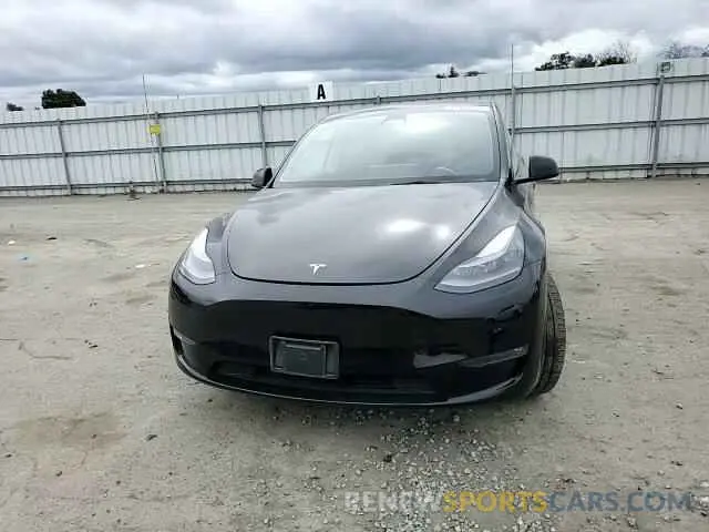 11 fotografías del automóvil dañado 7SAYGAEE9PF716323 TESLA MODEL Y 2023