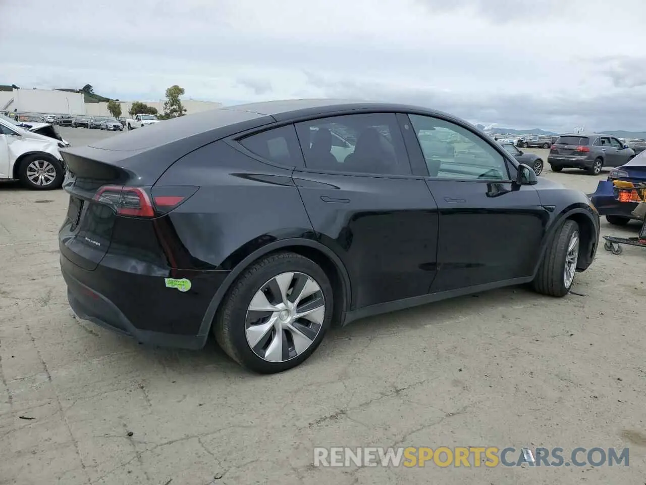 3 fotografías del automóvil dañado 7SAYGAEE9PF716323 TESLA MODEL Y 2023