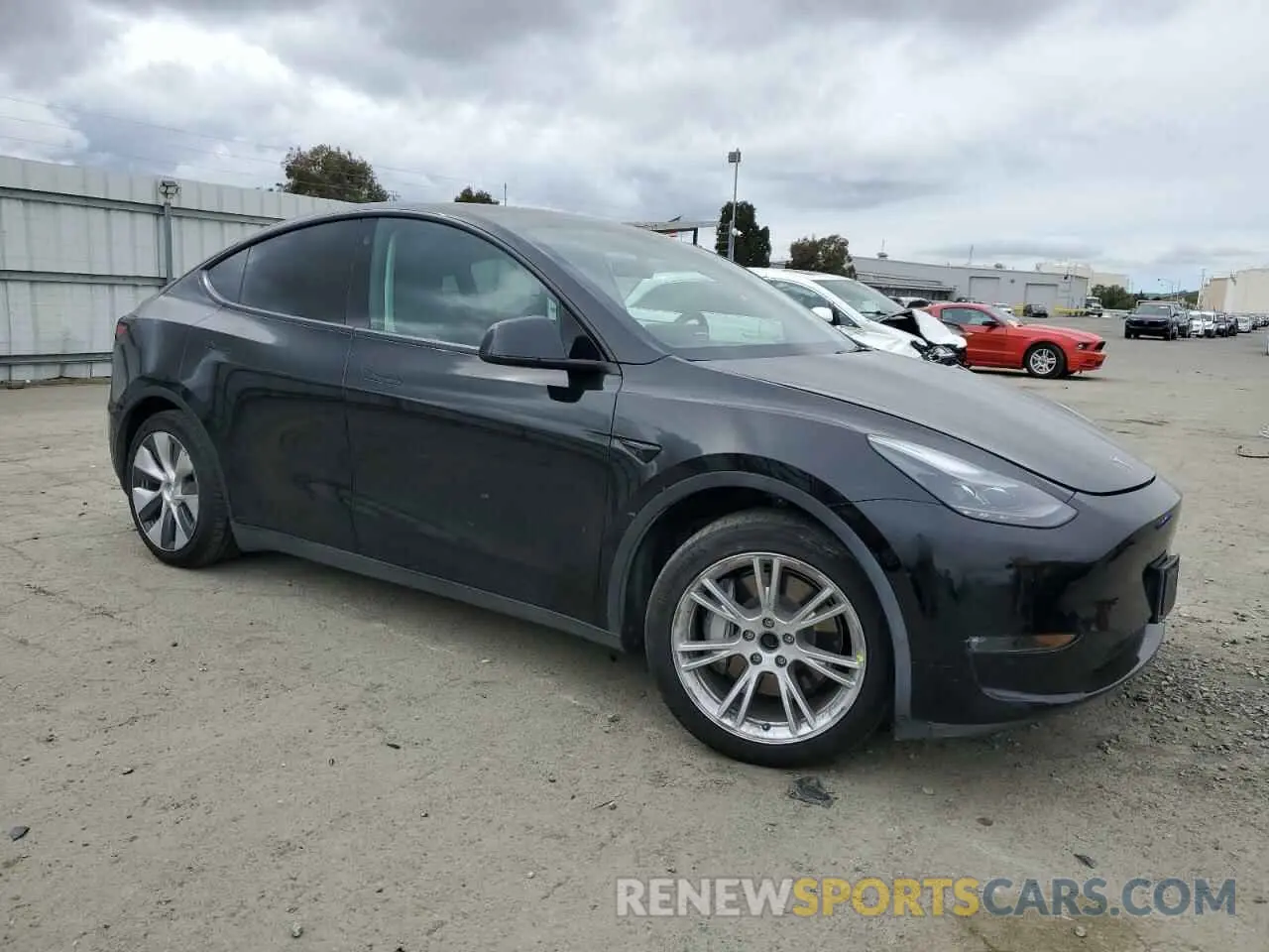 4 fotografías del automóvil dañado 7SAYGAEE9PF716323 TESLA MODEL Y 2023