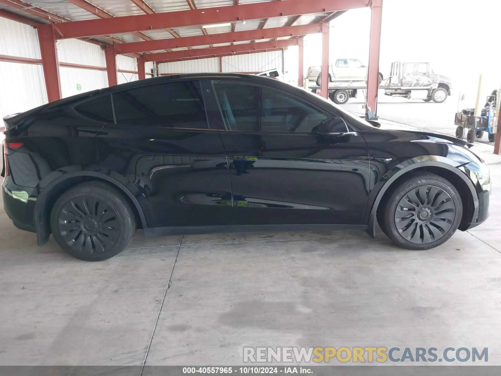 14 fotografías del automóvil dañado 7SAYGAEE9PF716337 TESLA MODEL Y 2023