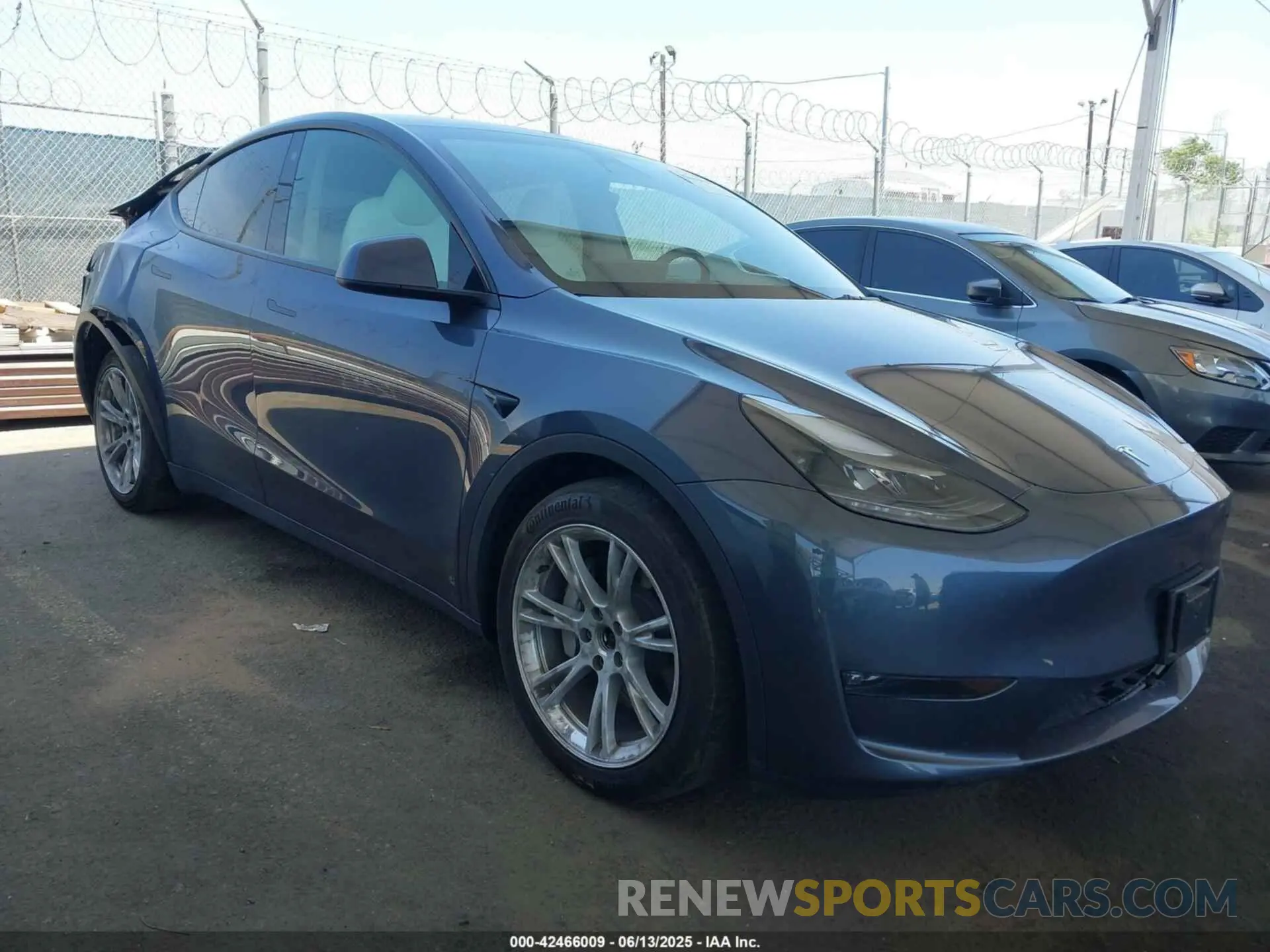 1 fotografías del automóvil dañado 7SAYGAEE9PF743795 TESLA MODEL Y 2023