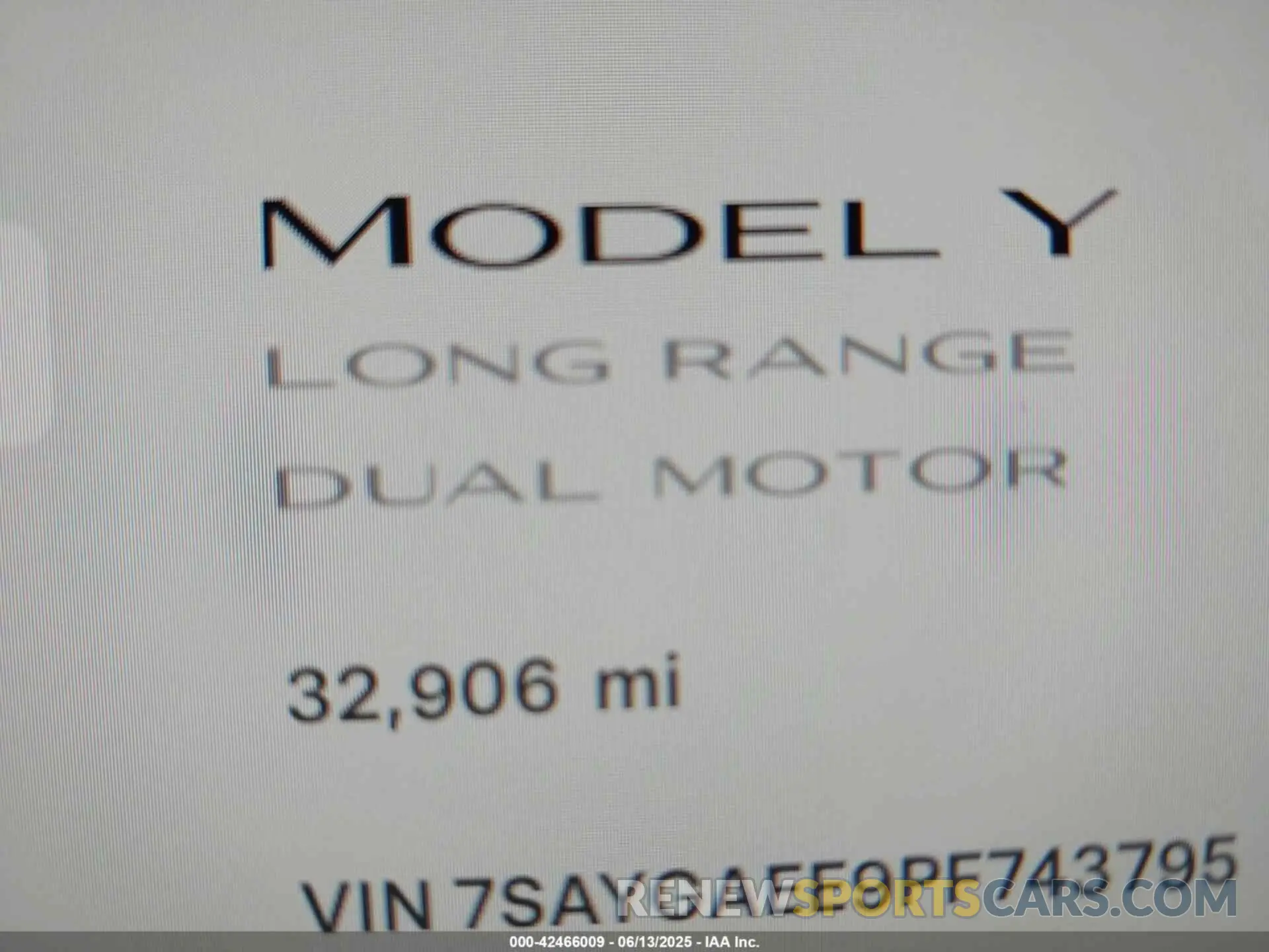 15 fotografías del automóvil dañado 7SAYGAEE9PF743795 TESLA MODEL Y 2023
