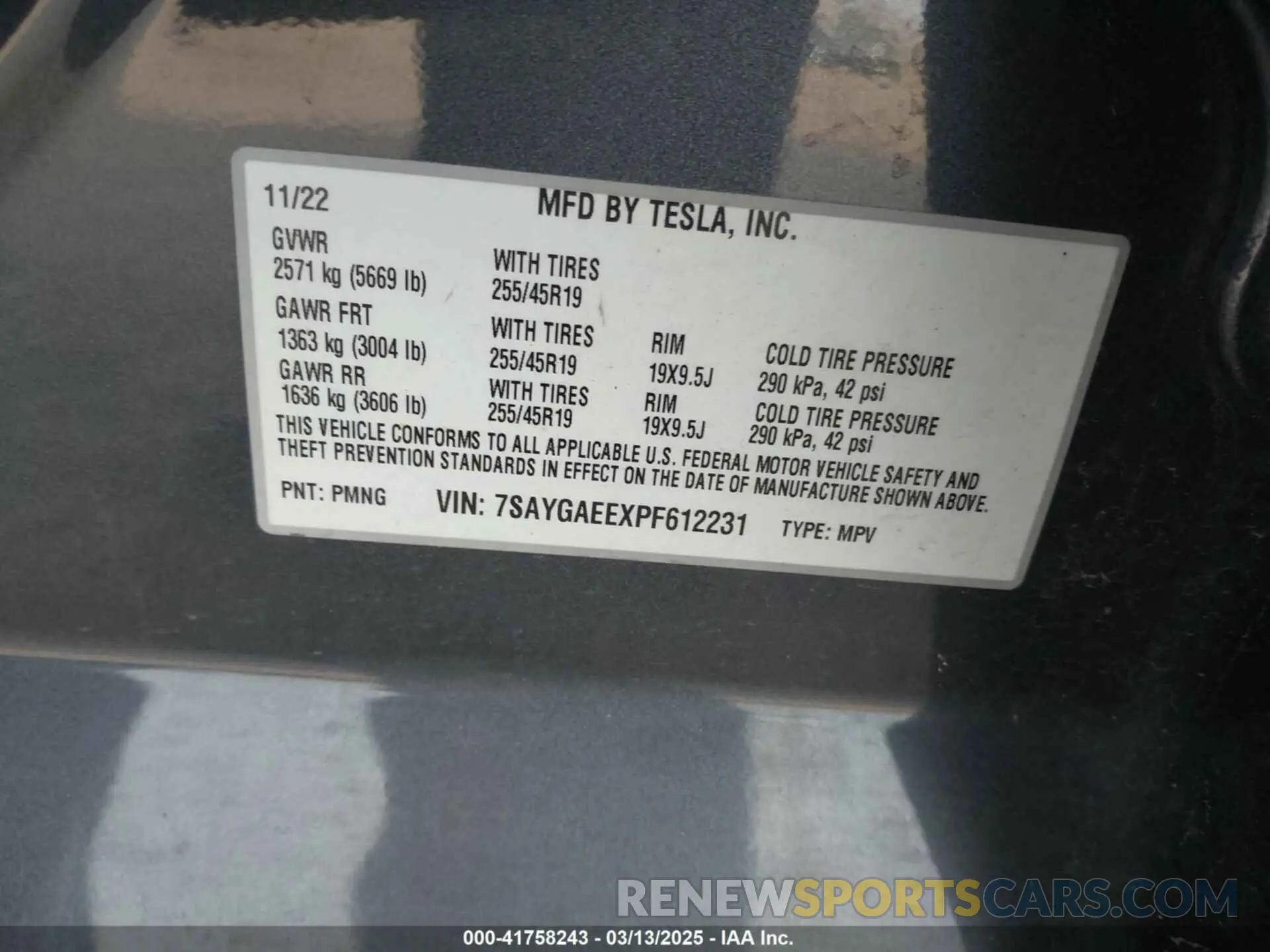 9 fotografías del automóvil dañado 7SAYGAEEXPF612231 TESLA MODEL Y 2023