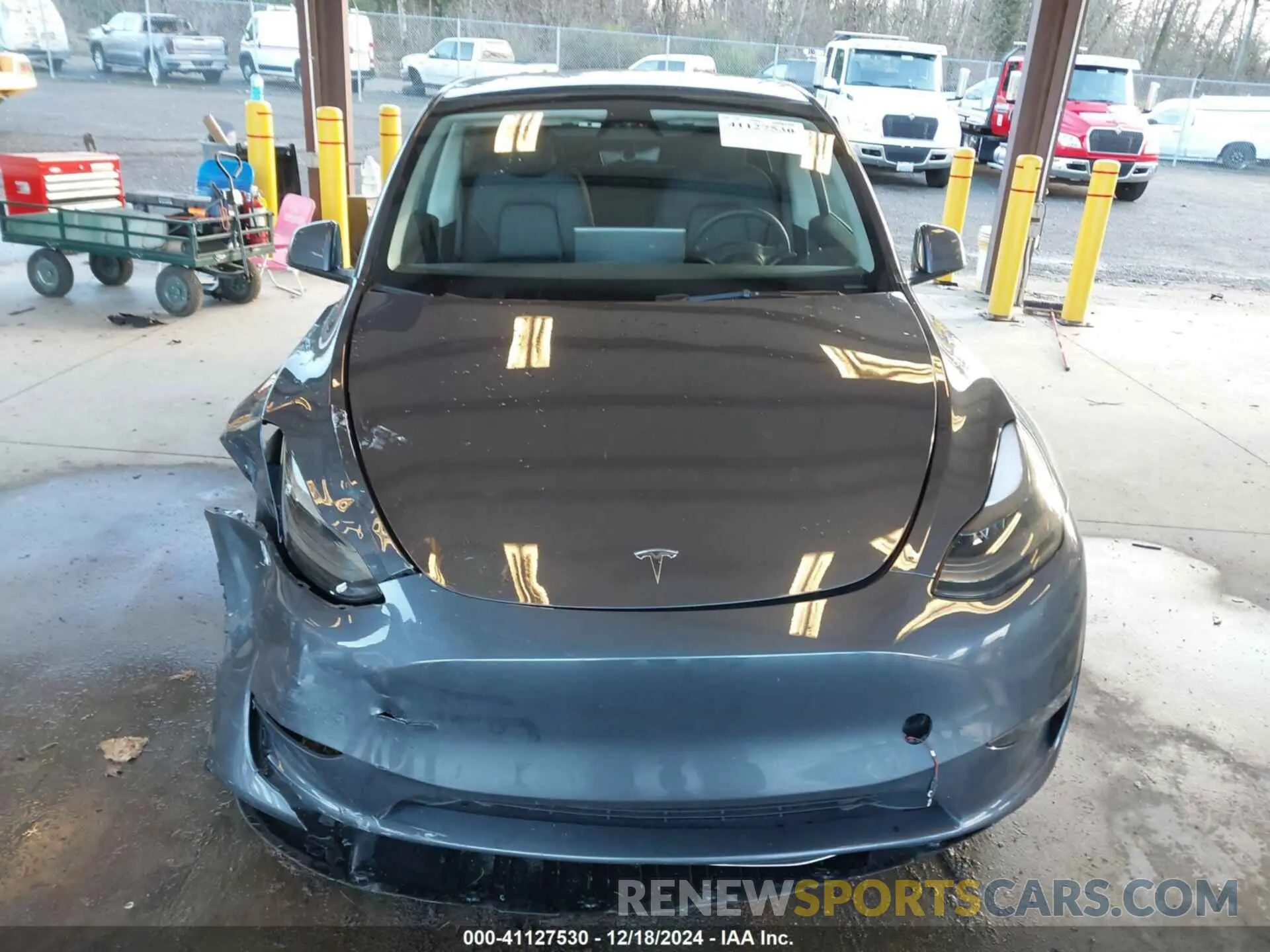 12 fotografías del automóvil dañado 7SAYGDED0PF963061 TESLA MODEL Y 2023