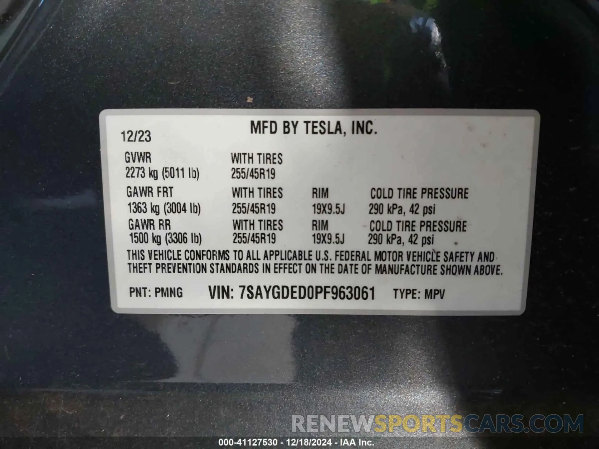 9 fotografías del automóvil dañado 7SAYGDED0PF963061 TESLA MODEL Y 2023