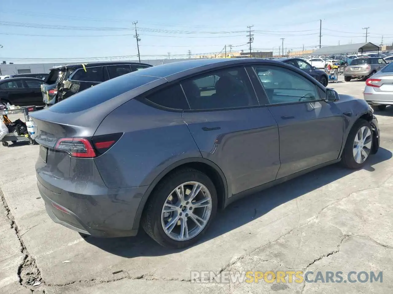 3 fotografías del automóvil dañado 7SAYGDED1PF934944 TESLA MODEL Y 2023